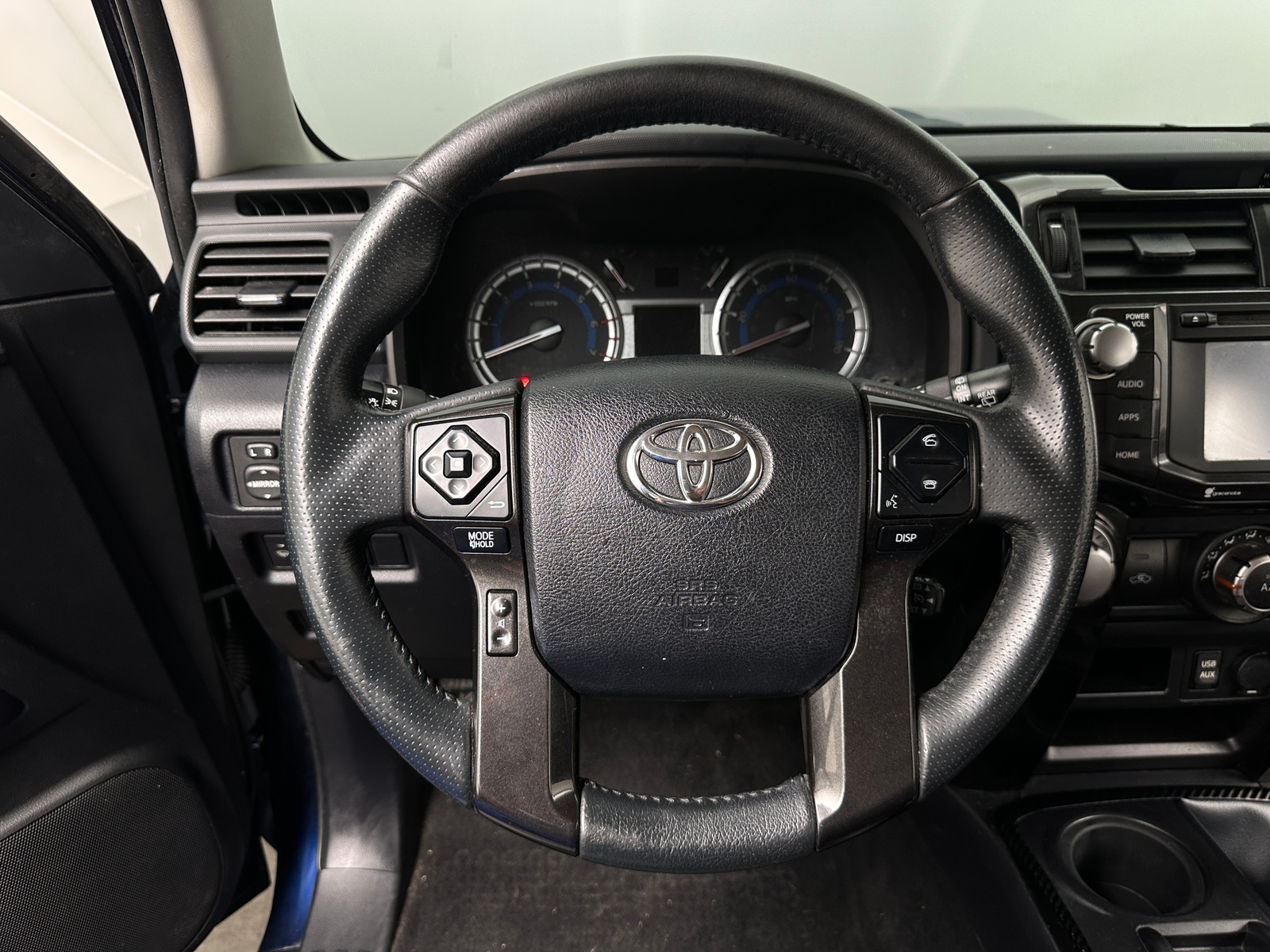 Thumbnail: 2018 Toyota 4Runner - 5
