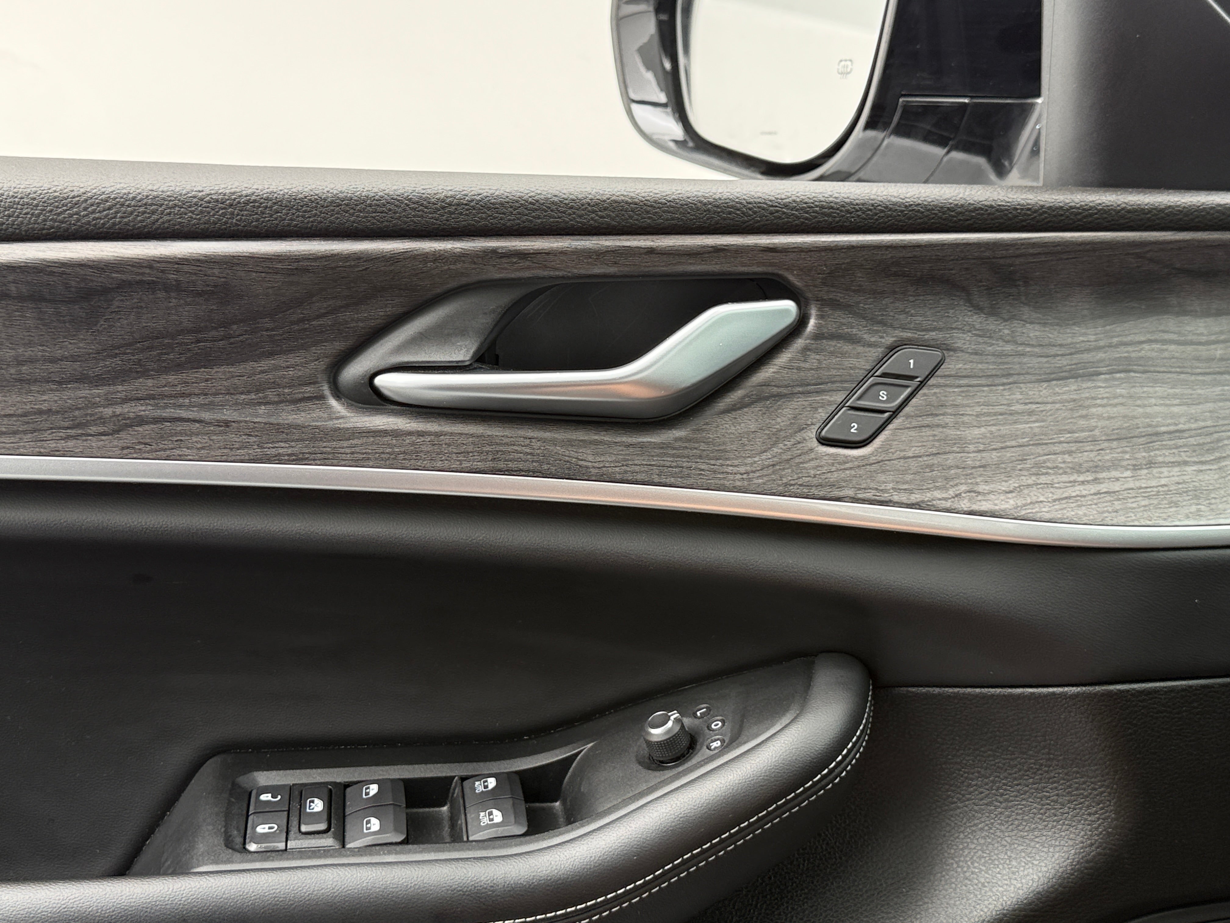 2024 Jeep Grand Cherokee Limited - Photo 4