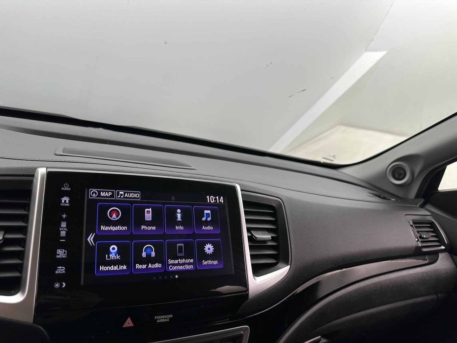 Thumbnail: 2018 Honda Pilot - 3