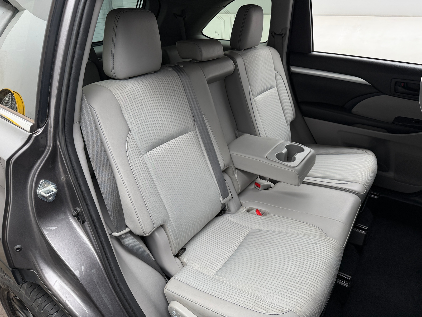 Thumbnail: 2019 Toyota Highlander - 6