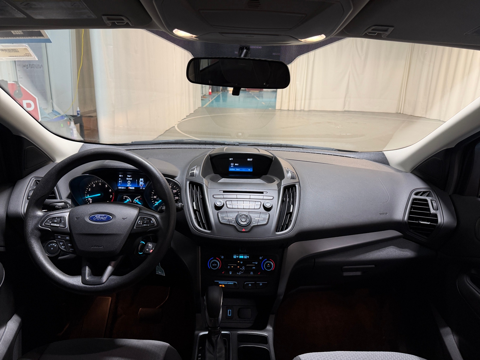Thumbnail: 2018 Ford Escape - 3