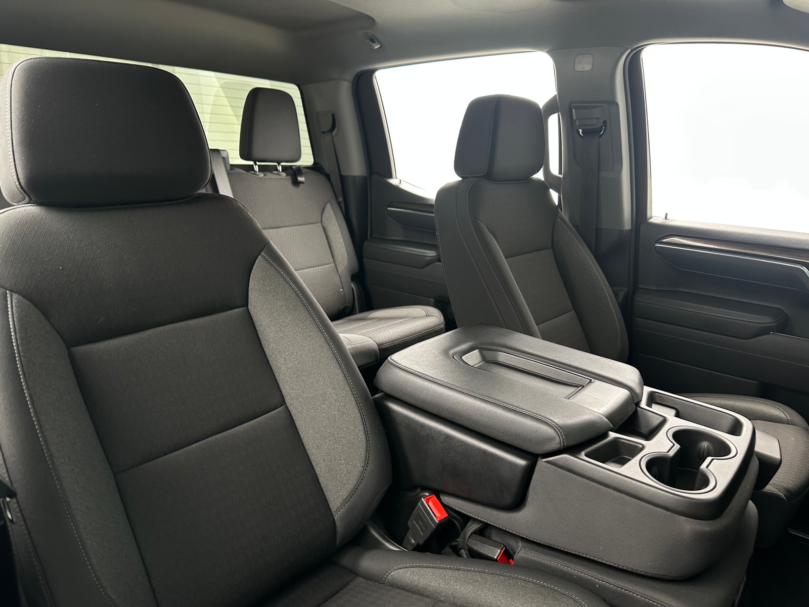 Thumbnail: 2025 Chevrolet Silverado 1500 - 2