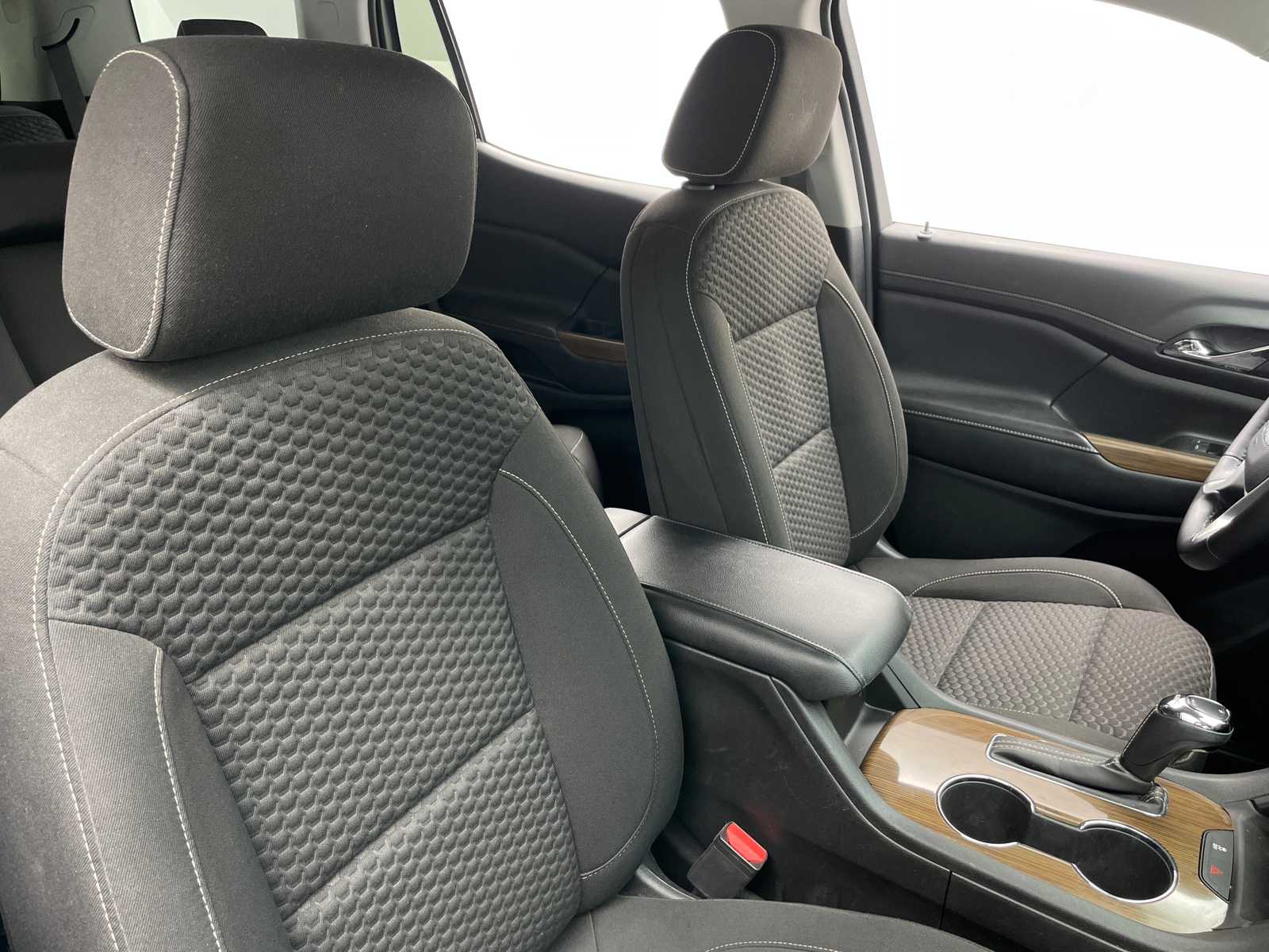 Thumbnail: 2019 GMC Acadia - 2