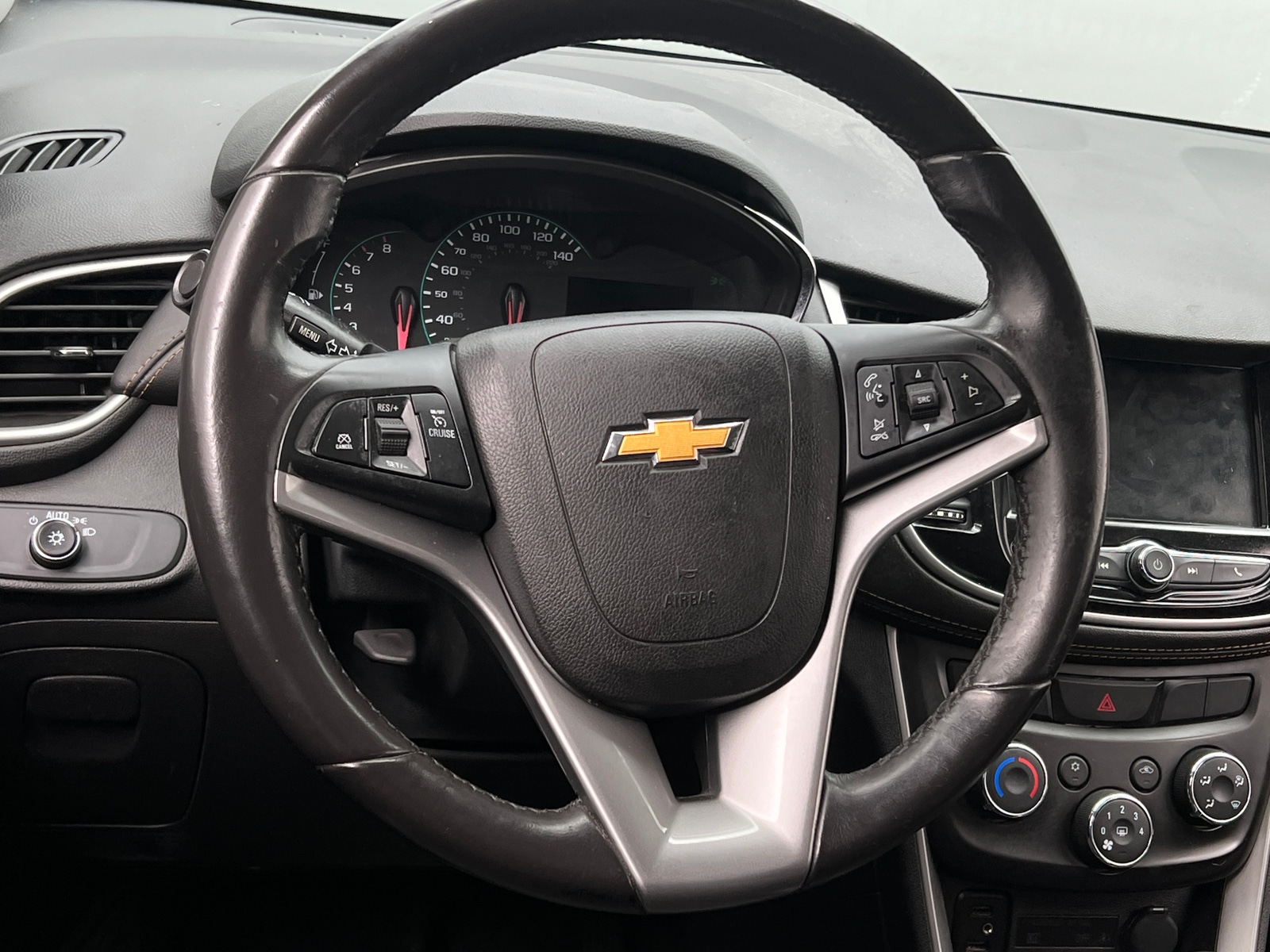 Thumbnail: 2019 Chevrolet Trax - 4