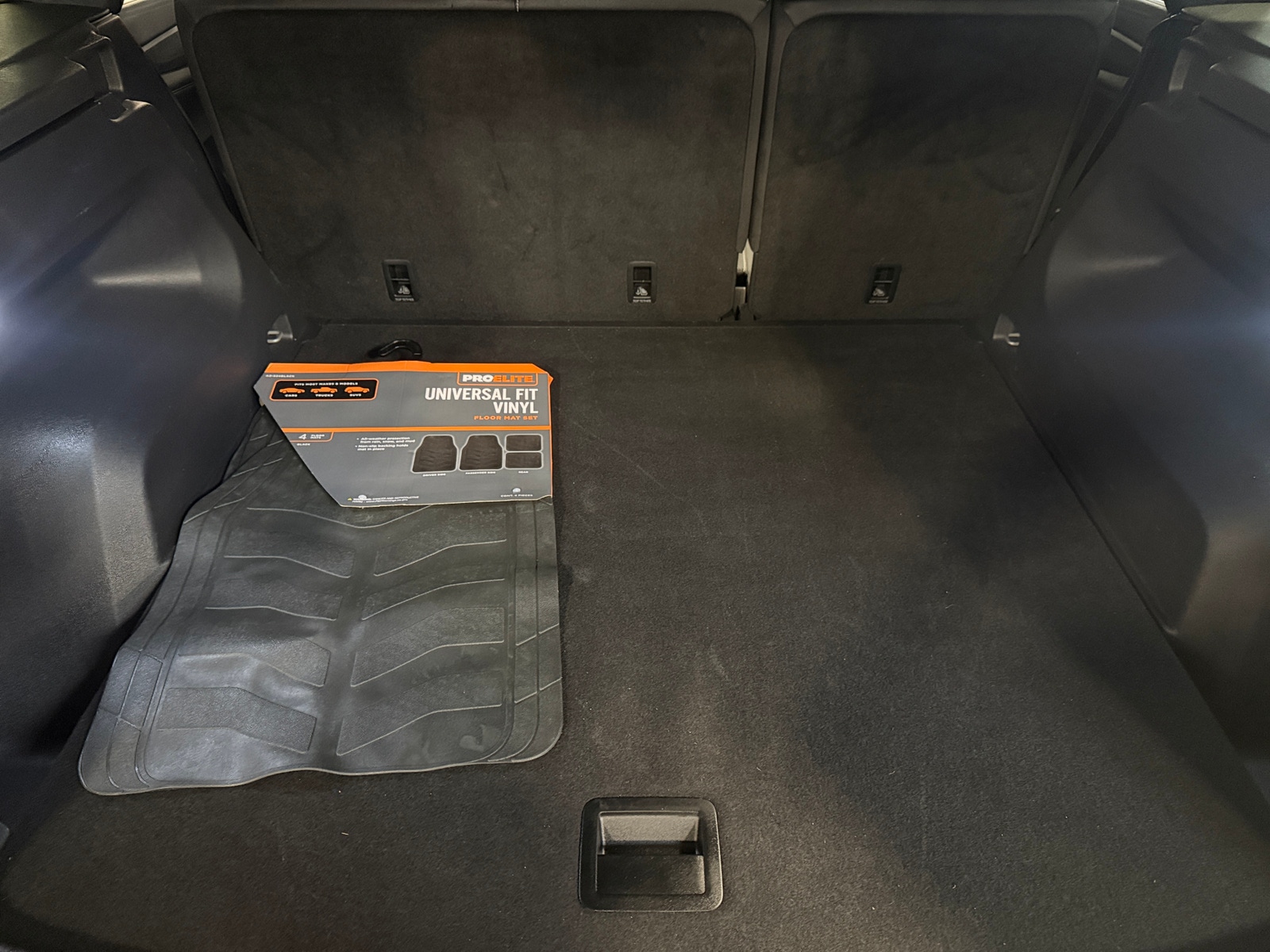 Thumbnail: 2025 Volkswagen Atlas - 6