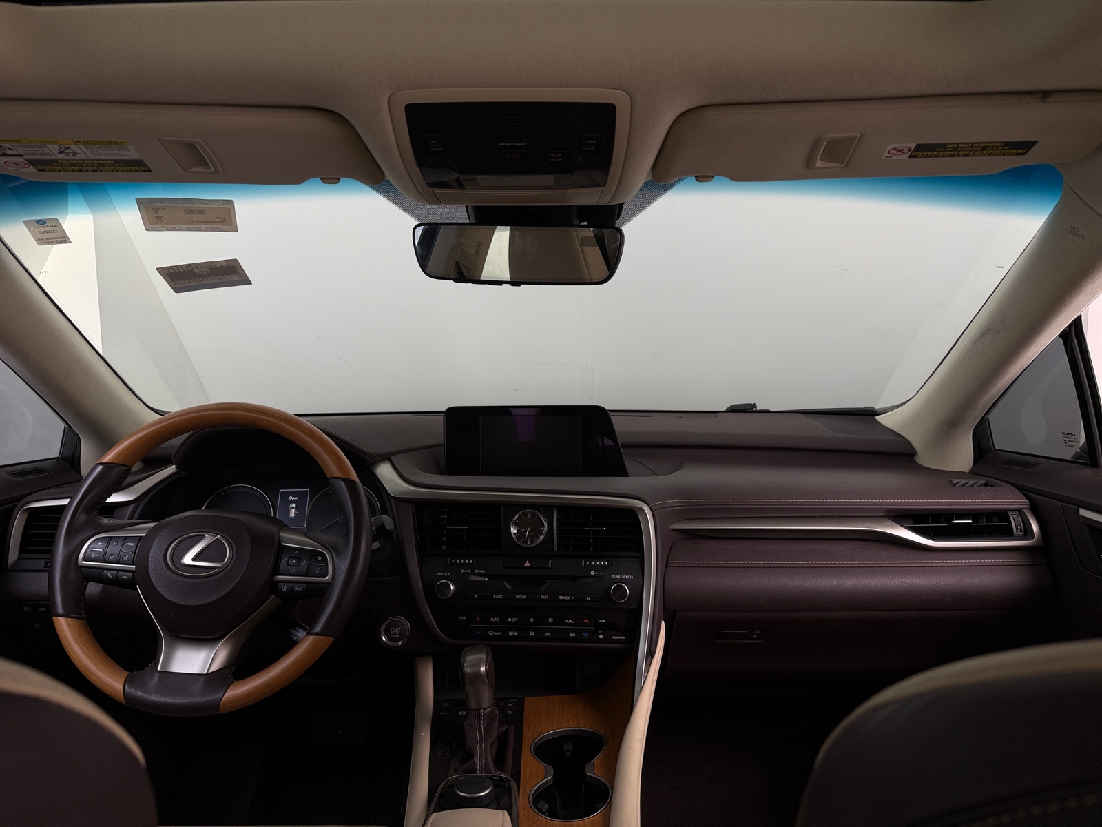 Thumbnail: 2019 Lexus RX - 3