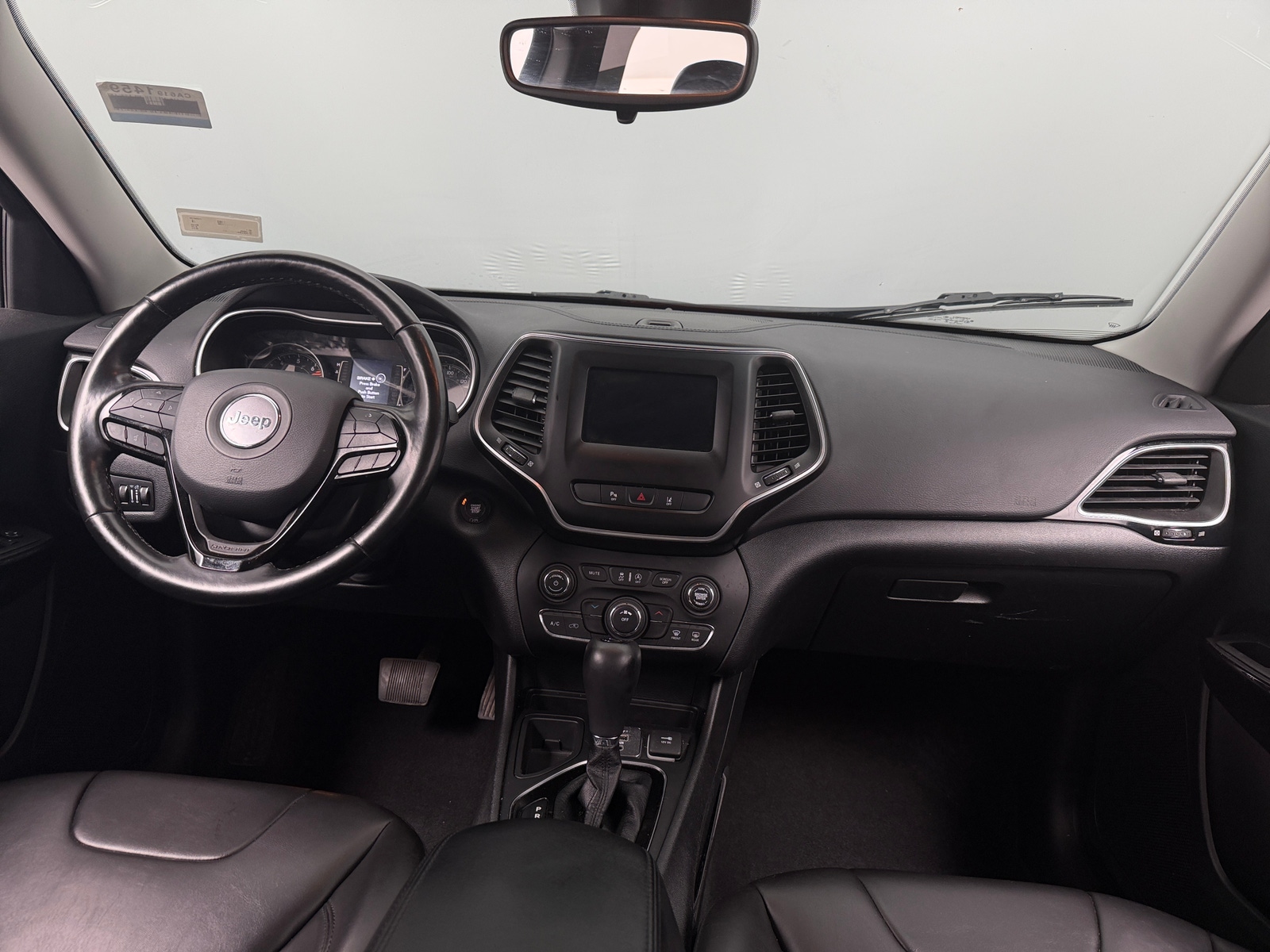 Thumbnail: 2021 Jeep Cherokee - 3
