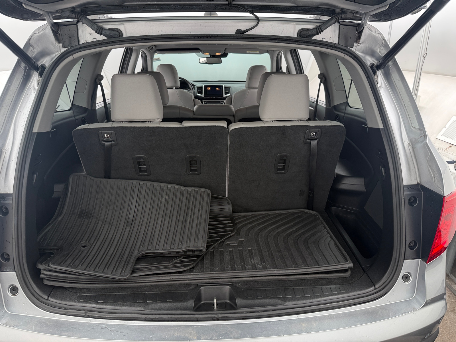 Thumbnail: 2017 Honda Pilot - 6