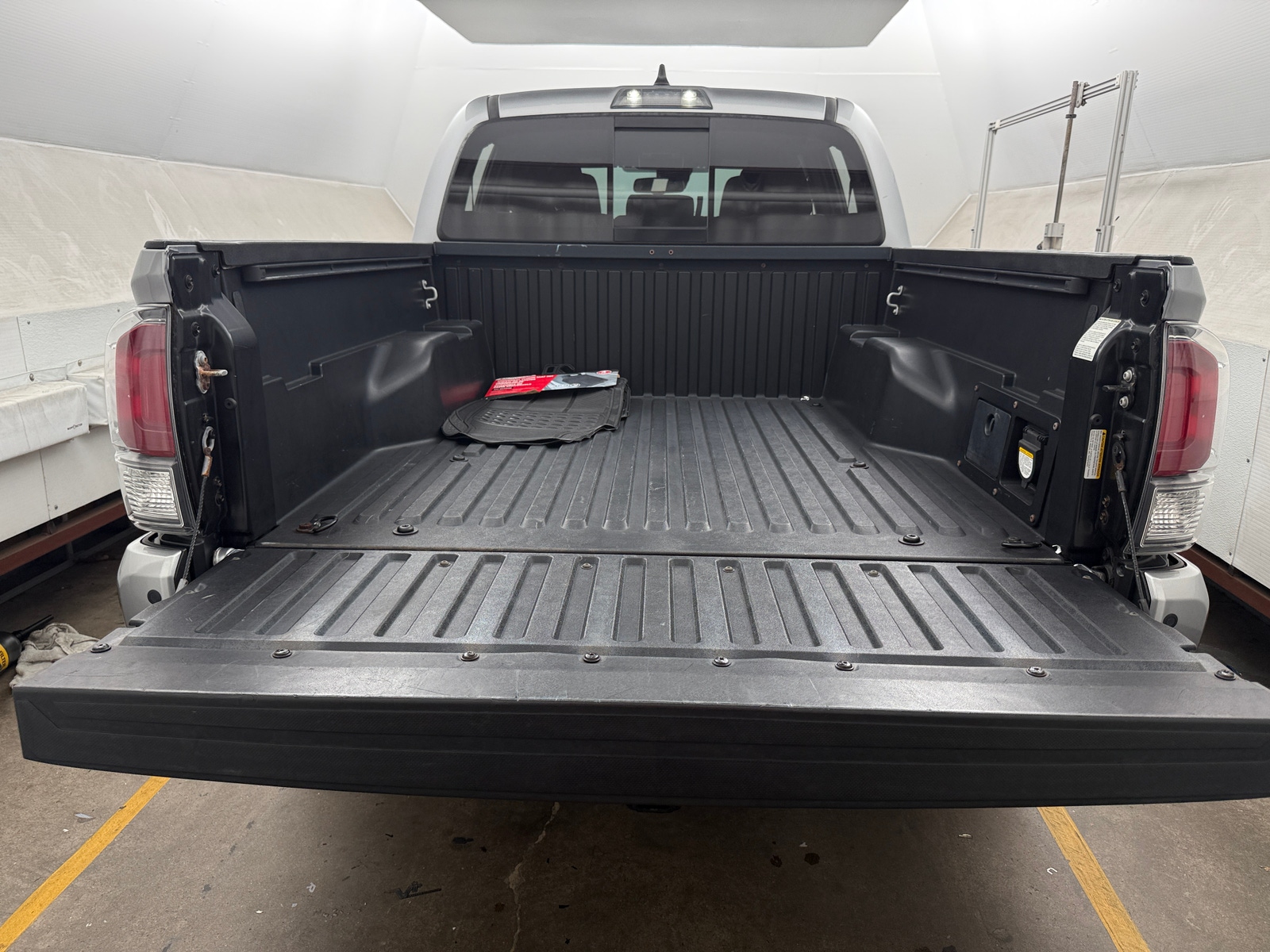 Thumbnail: 2021 Toyota Tacoma - 7