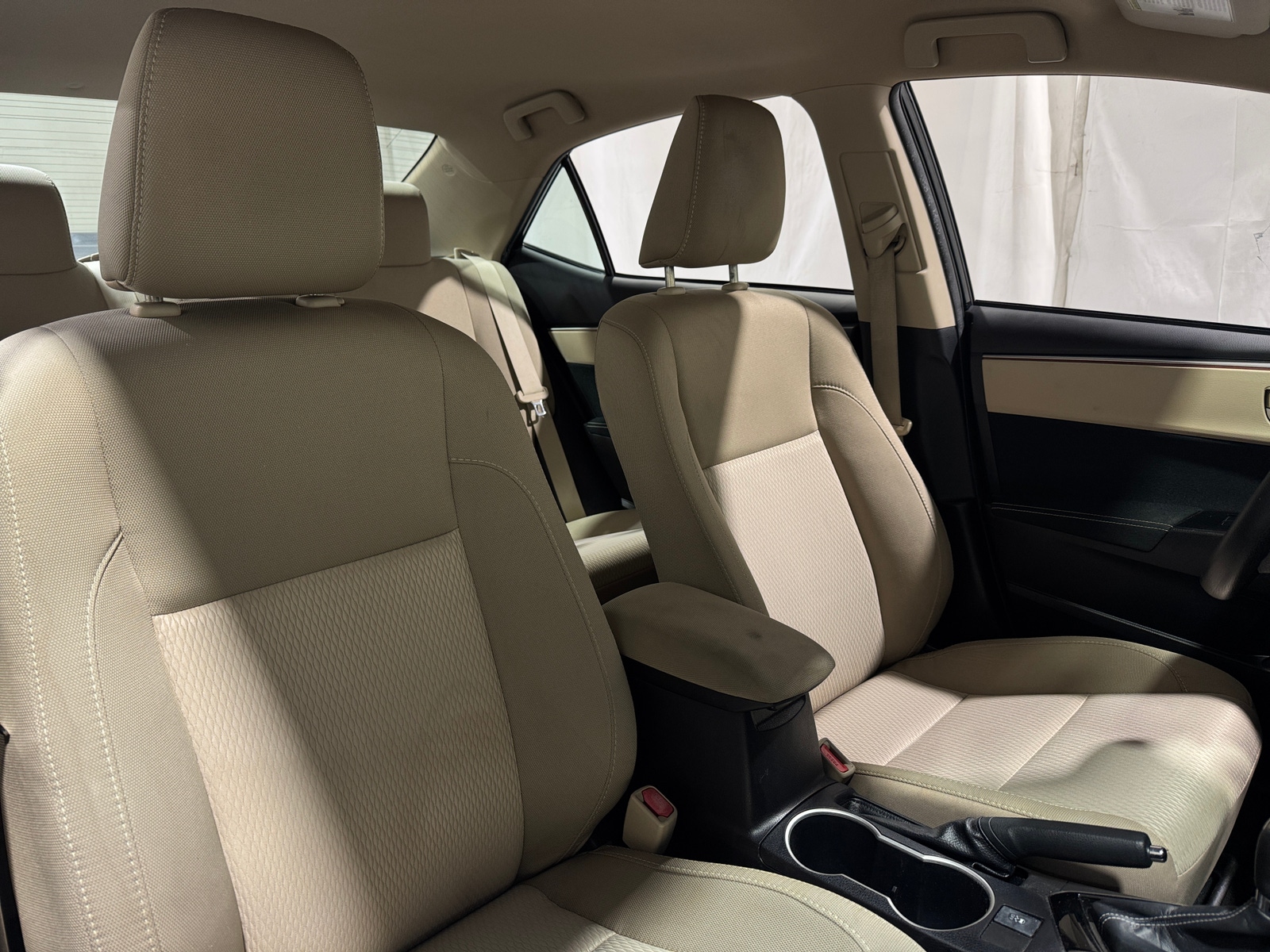 Thumbnail: 2016 Toyota Corolla - 2