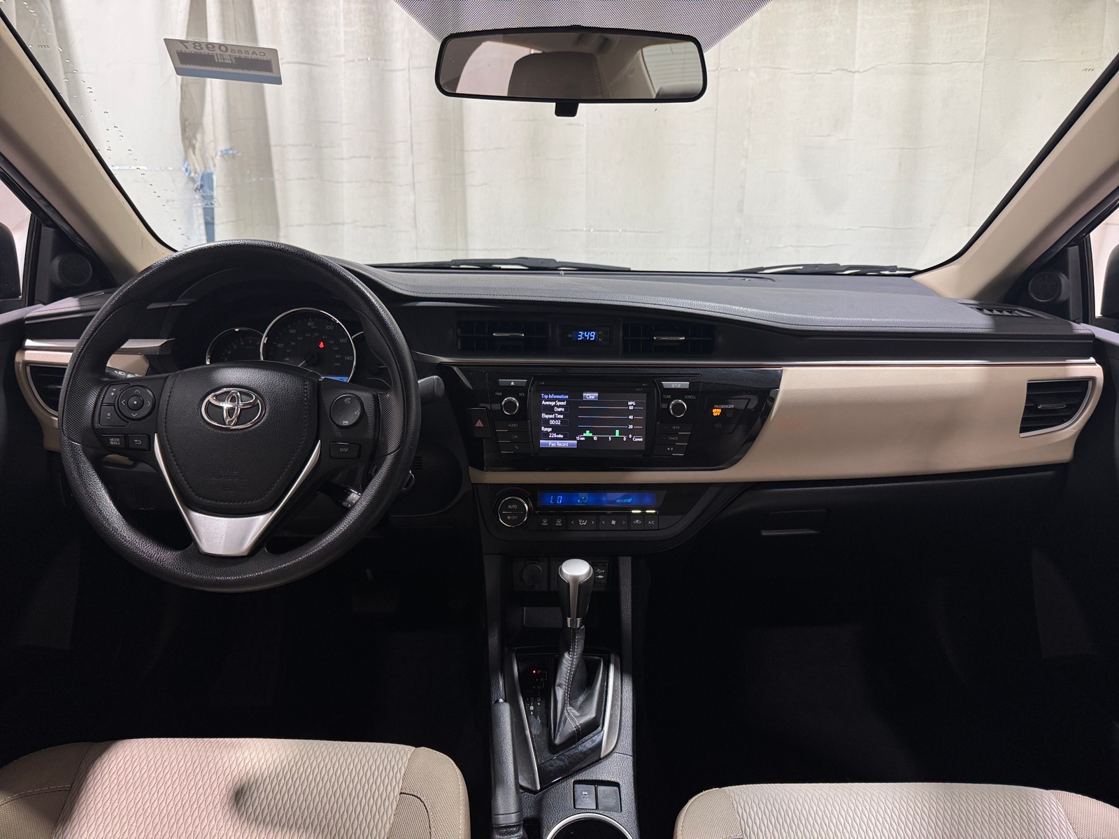 Thumbnail: 2016 Toyota Corolla - 3