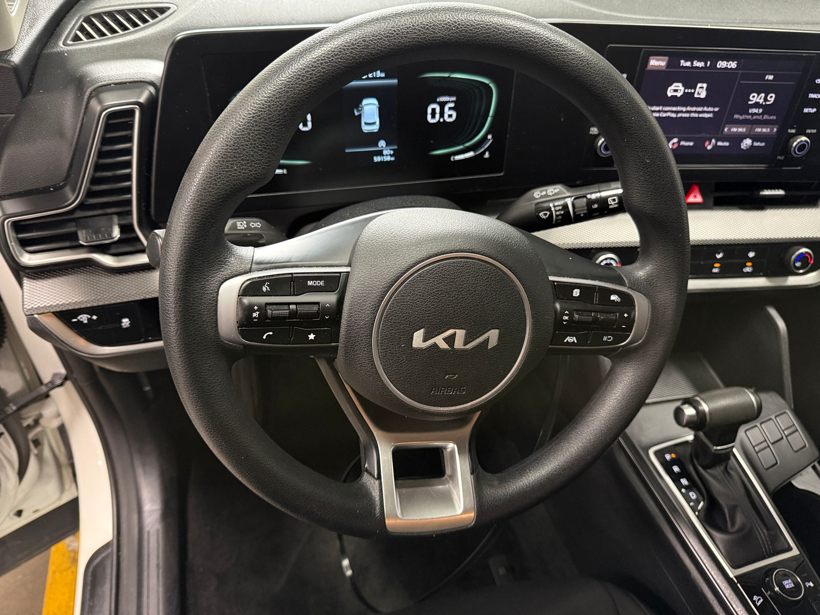 Thumbnail: 2023 Kia Sportage - 5