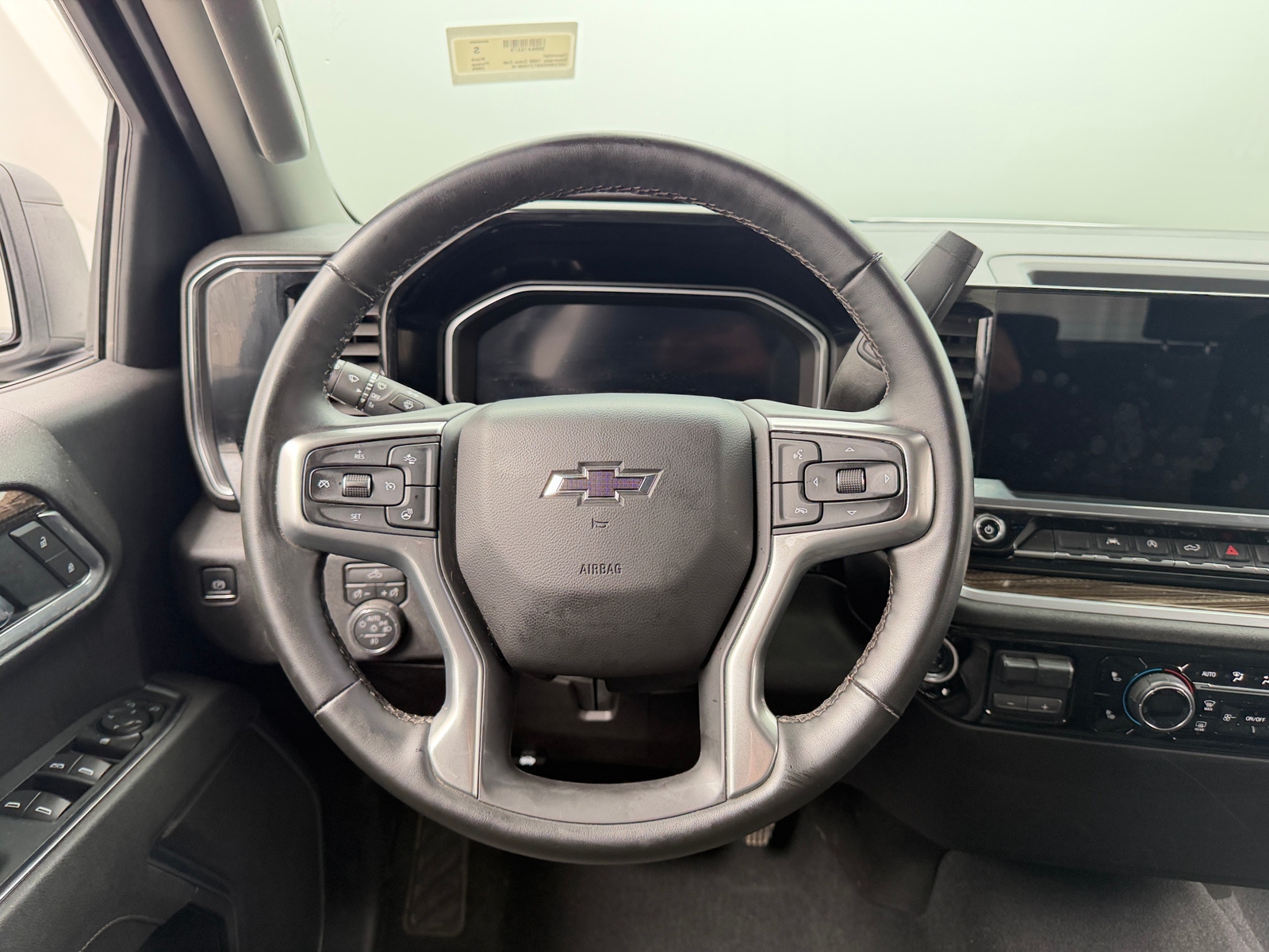 Thumbnail: 2026 Chevrolet Silverado 1500 - 5