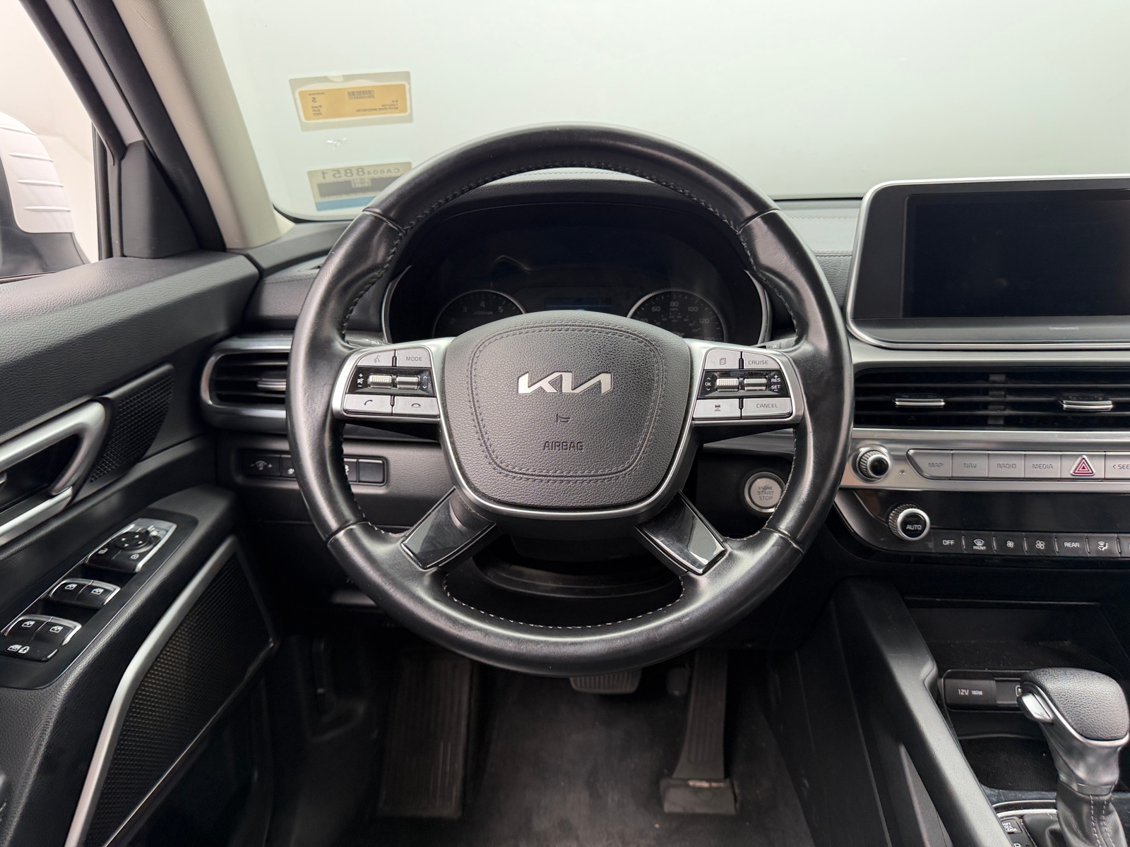 Thumbnail: 2022 Kia Telluride - 4