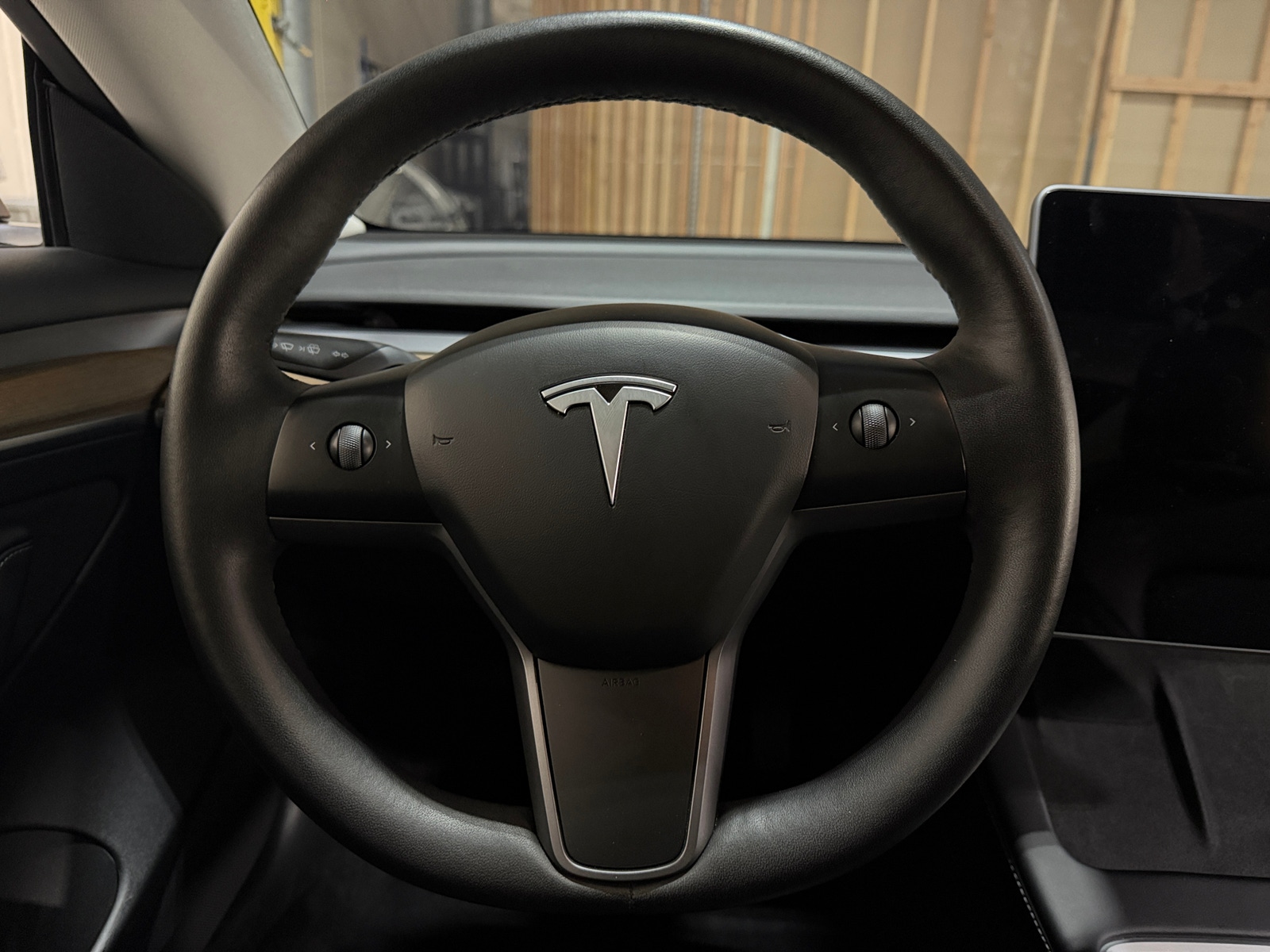 Thumbnail: 2023 Tesla Model 3 - 4