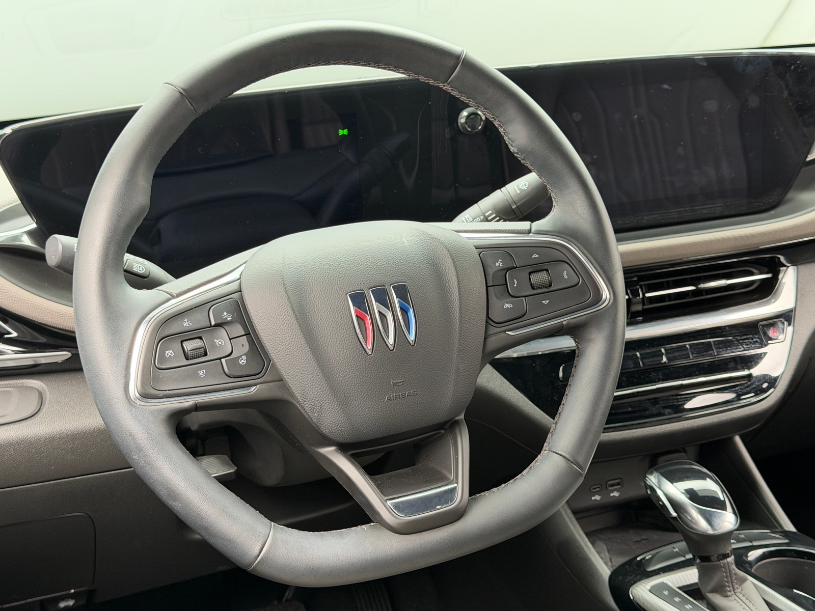 Thumbnail: 2024 Buick Envista - 4