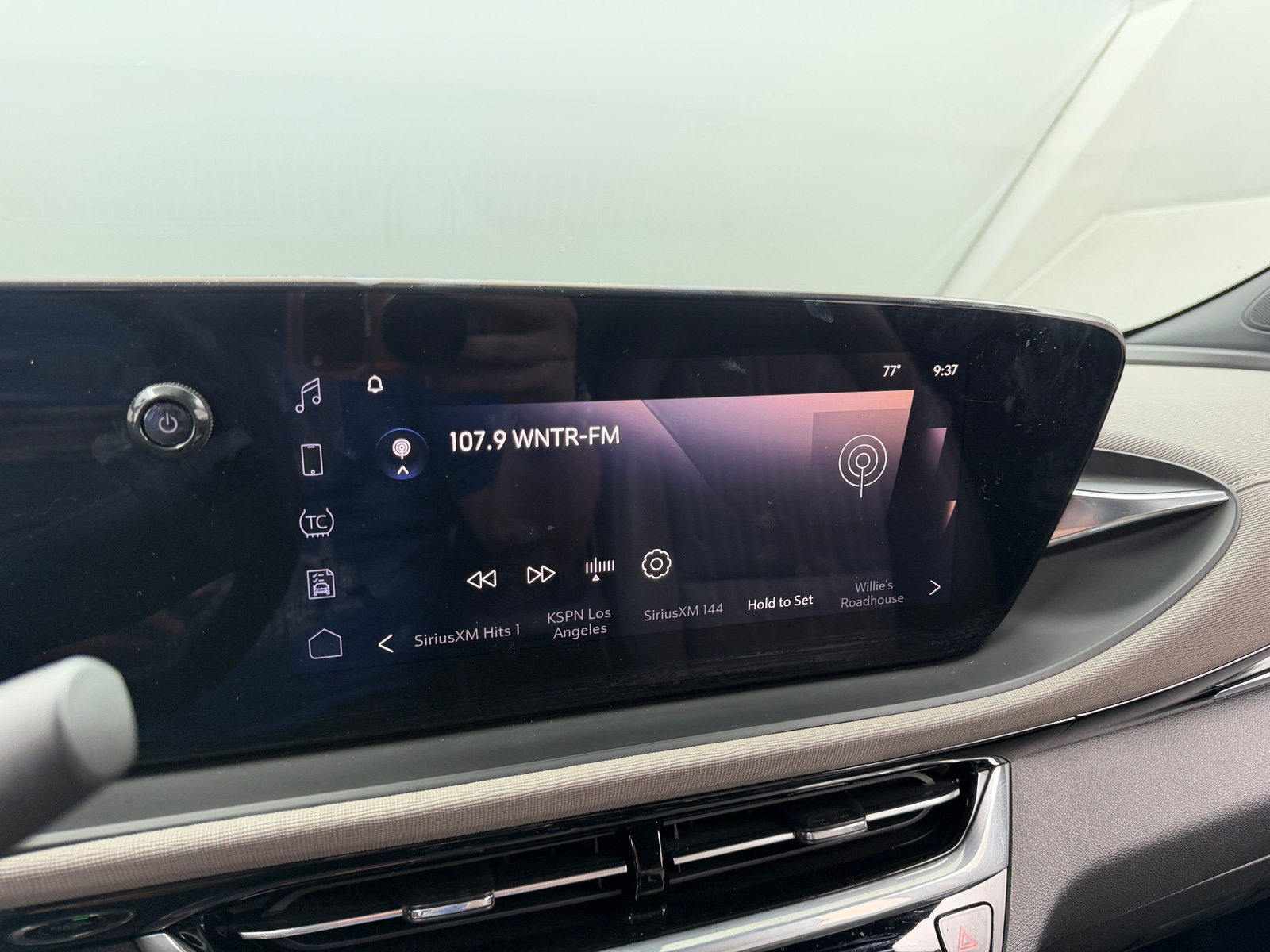 Thumbnail: 2024 Buick Envista - 3