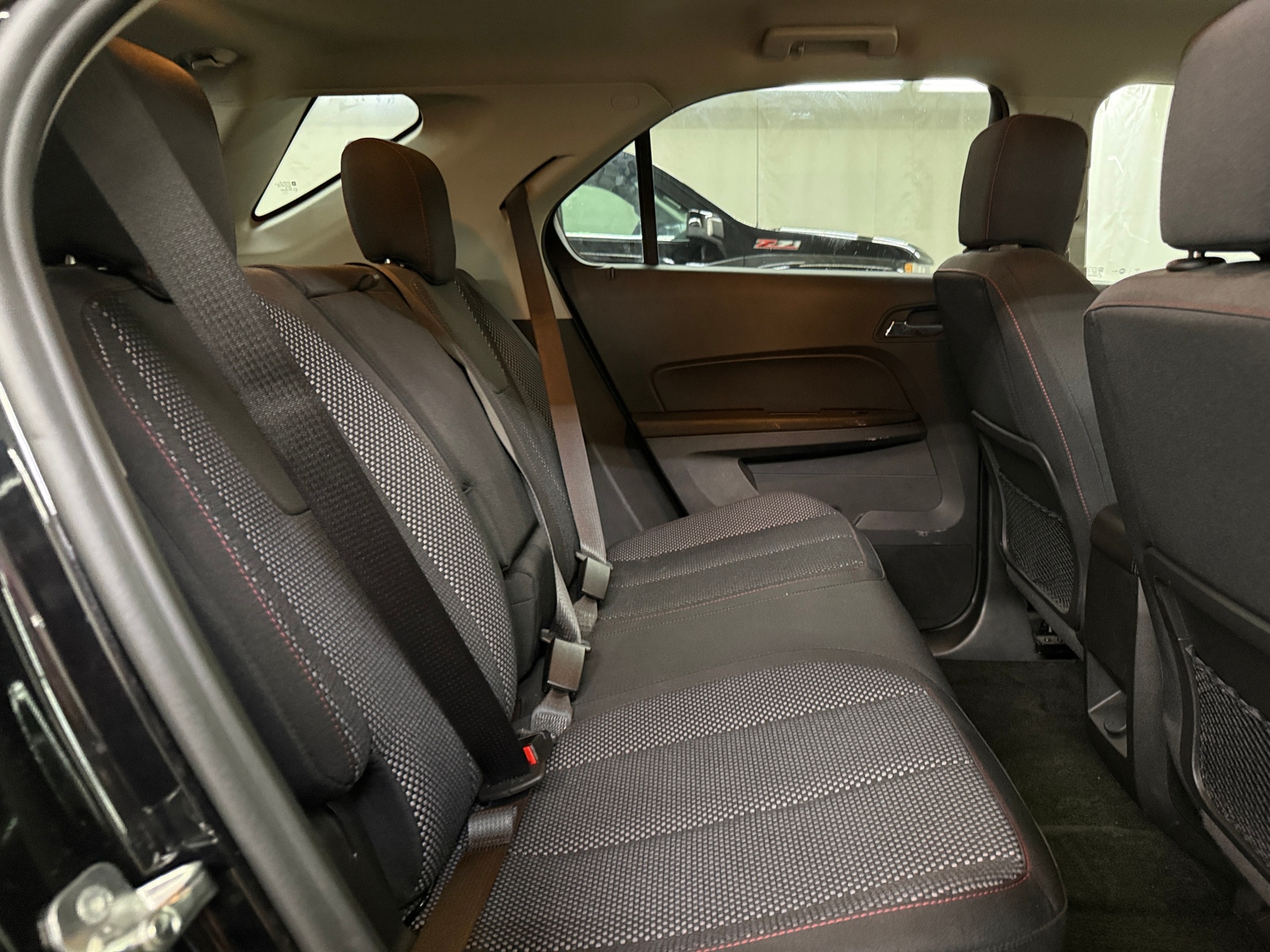 Thumbnail: 2017 Chevrolet Equinox - 6