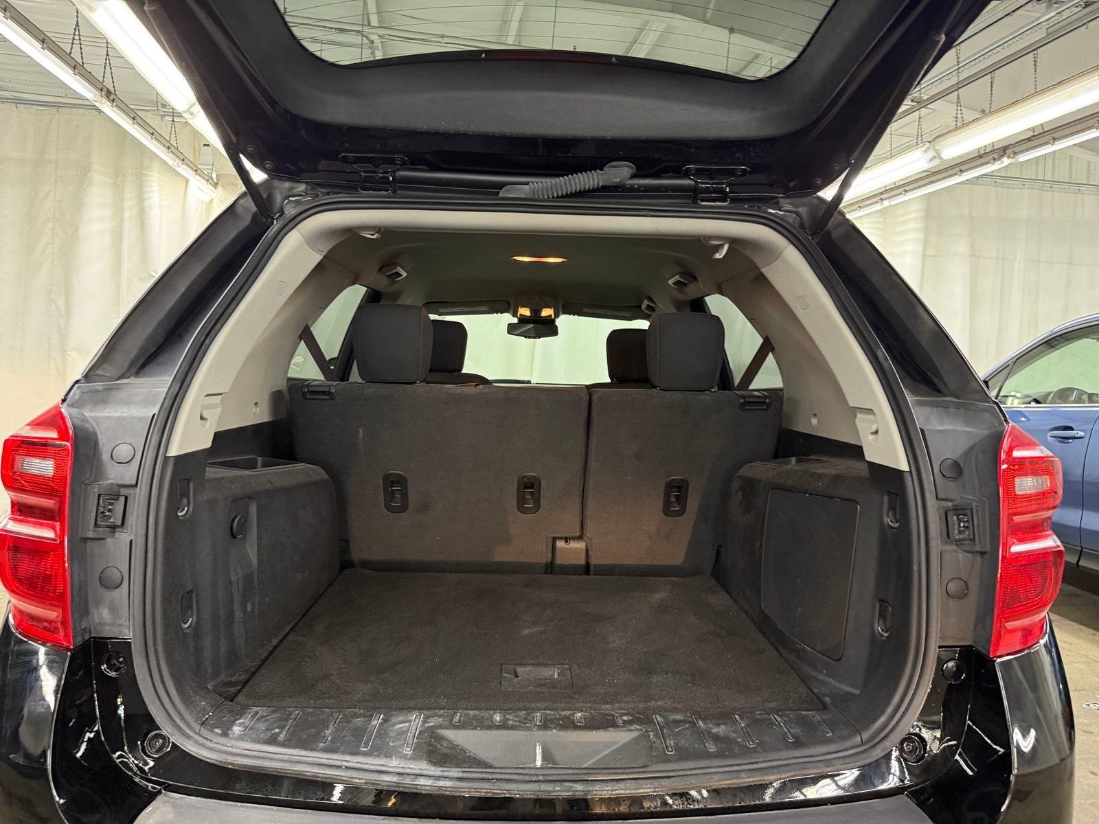 Thumbnail: 2017 Chevrolet Equinox - 7