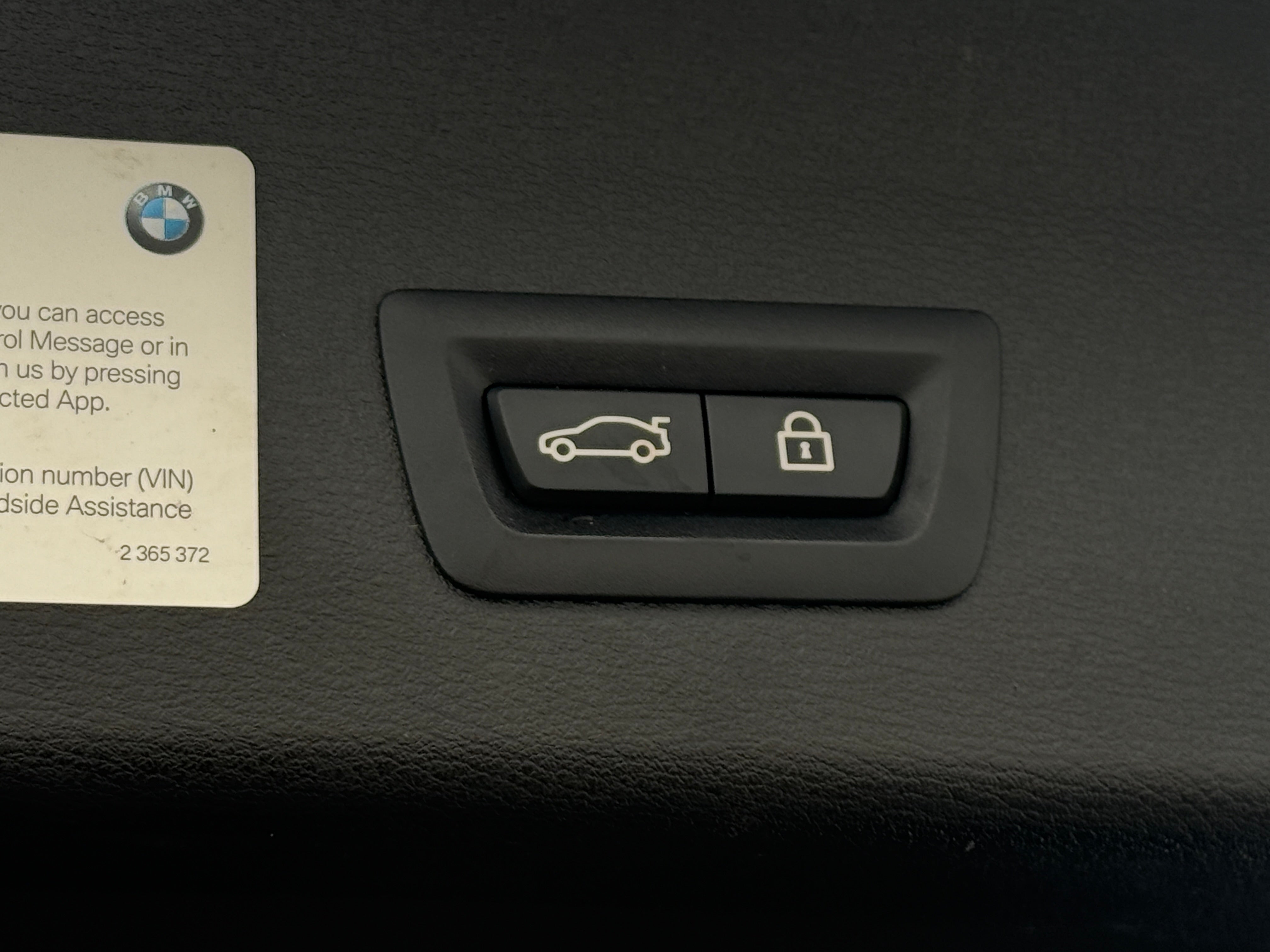 Used 2018 BMW X1 28i with VIN WBXHU7C38J5L06389 for sale in Pewaukee, WI