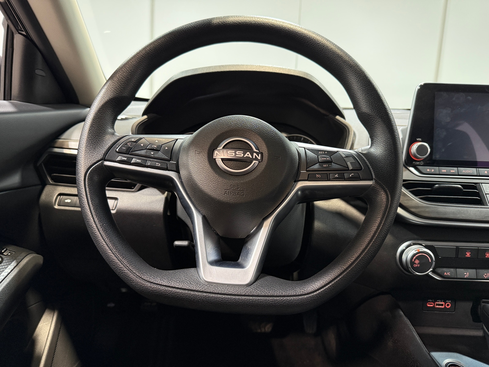 Thumbnail: 2025 Nissan Altima - 5