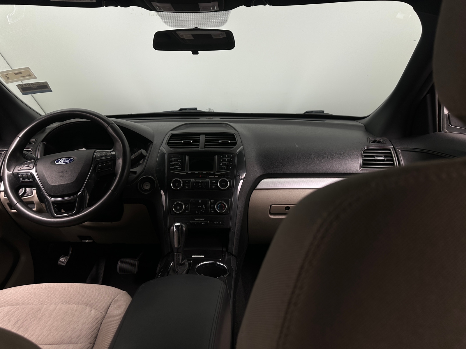 Thumbnail: 2018 Ford Explorer - 3