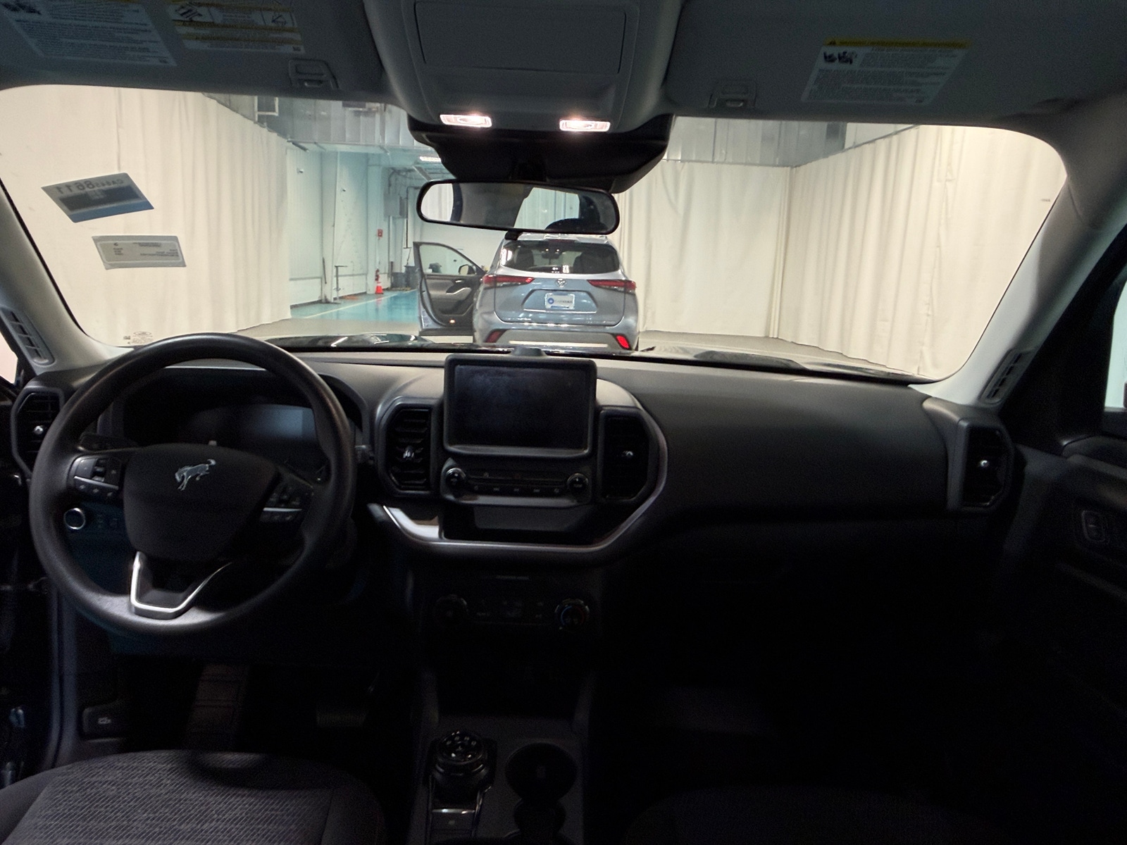 Thumbnail: 2023 Ford Bronco Sport - 3