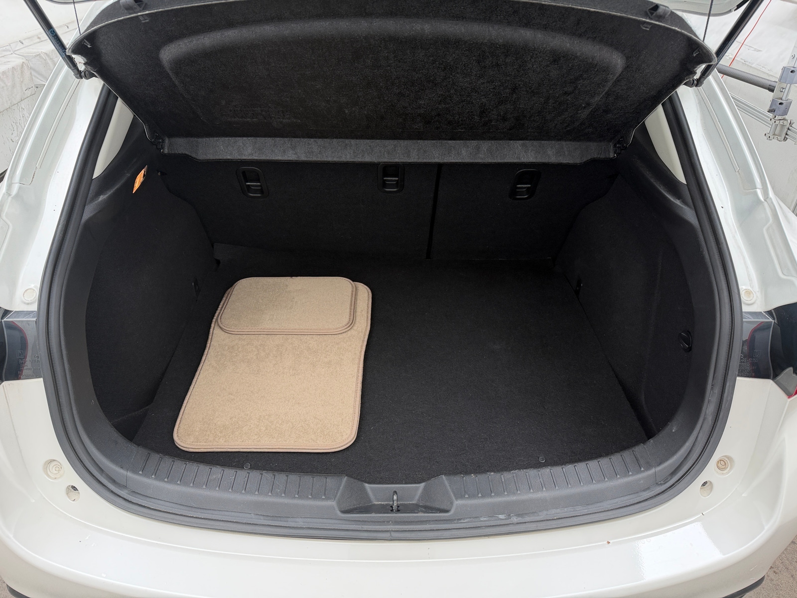 Thumbnail: 2015 Mazda Mazda3 - 6