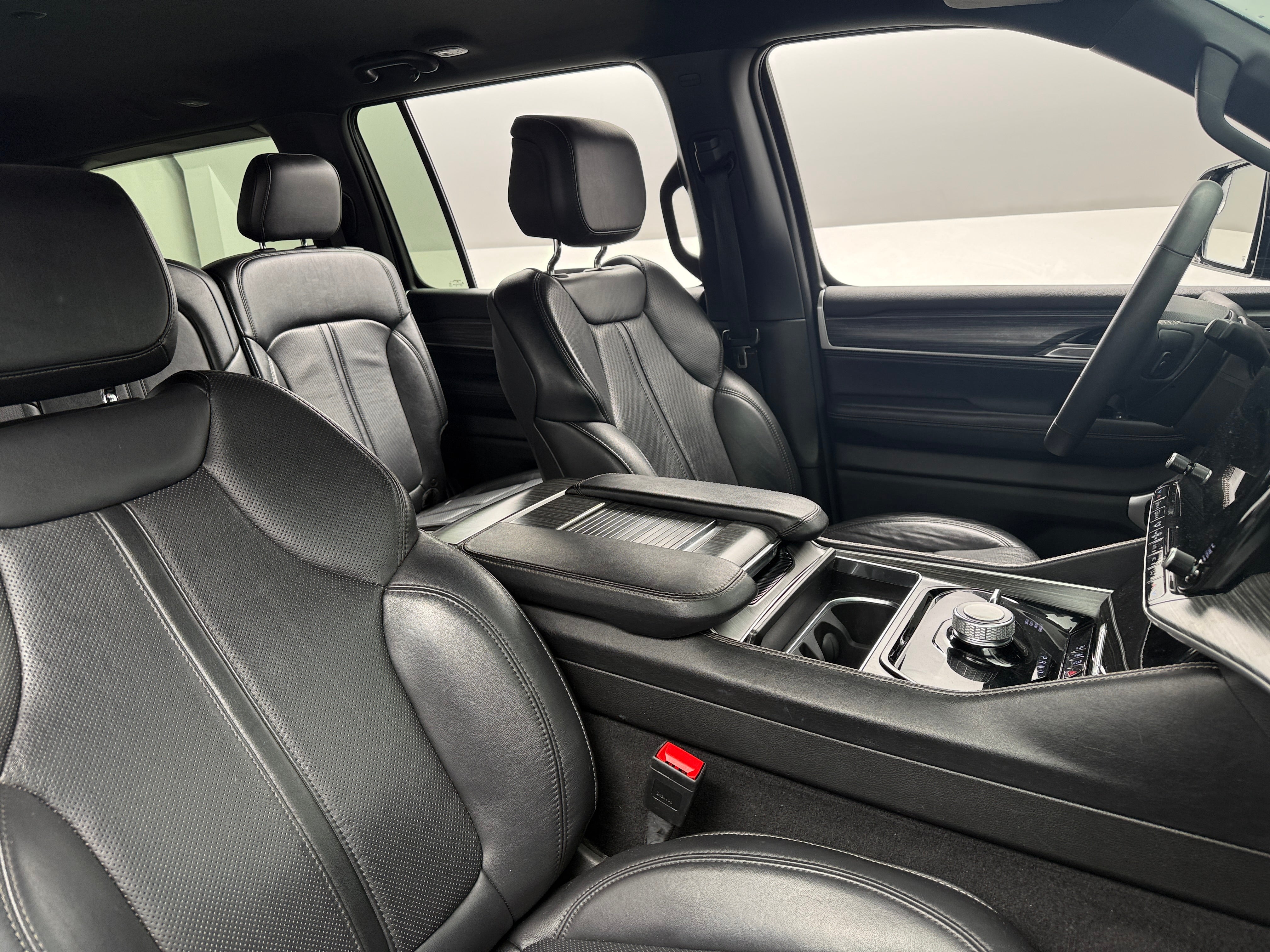 2024 Jeep Wagoneer