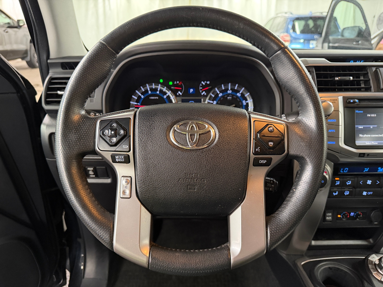 Thumbnail: 2019 Toyota 4Runner - 4