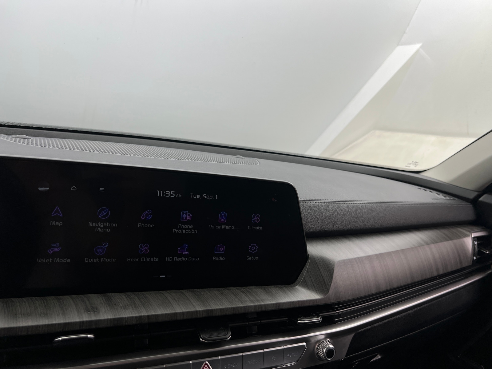 Thumbnail: 2024 Kia Telluride - 3