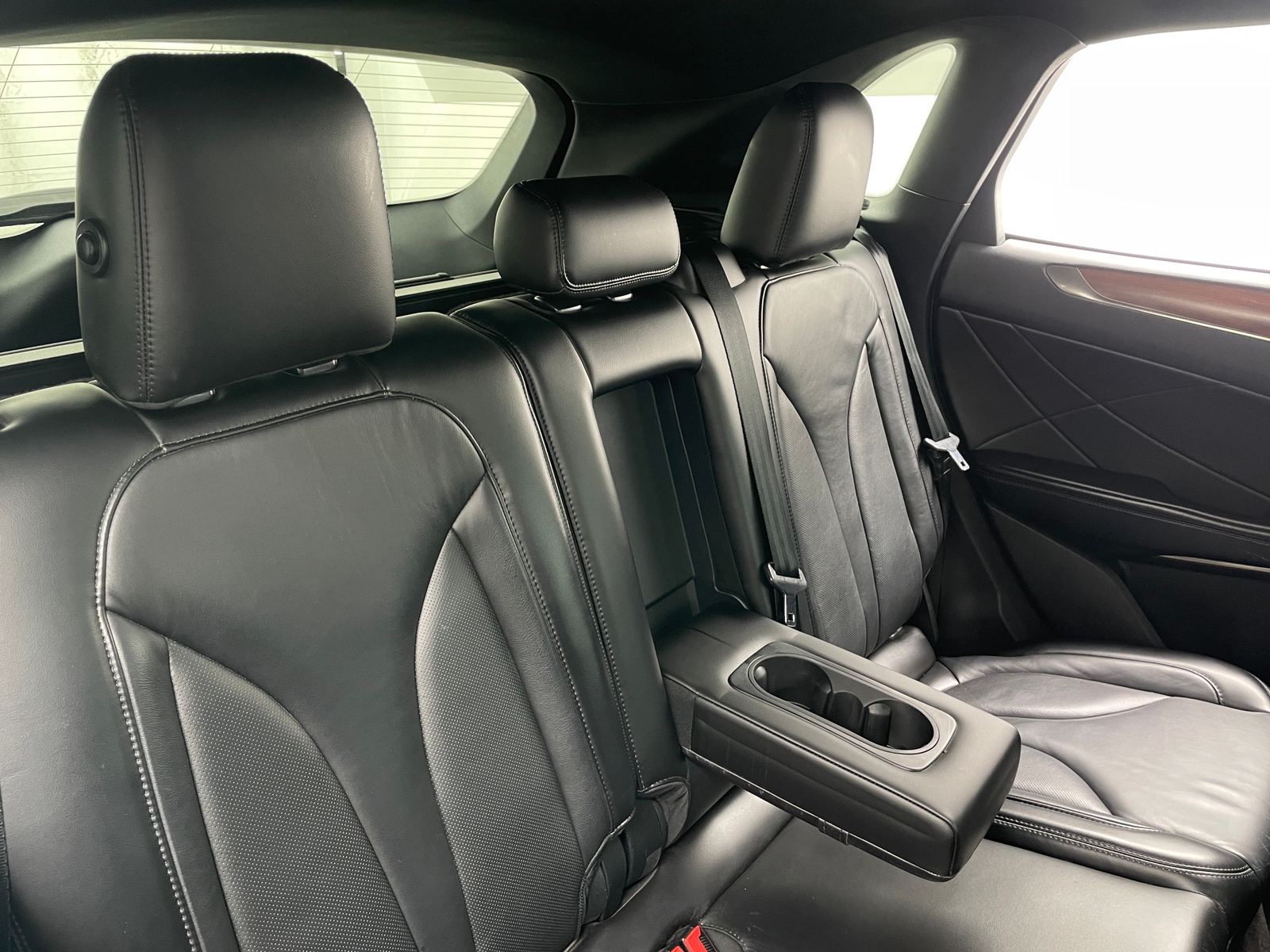 Thumbnail: 2017 Lincoln MKC - 5
