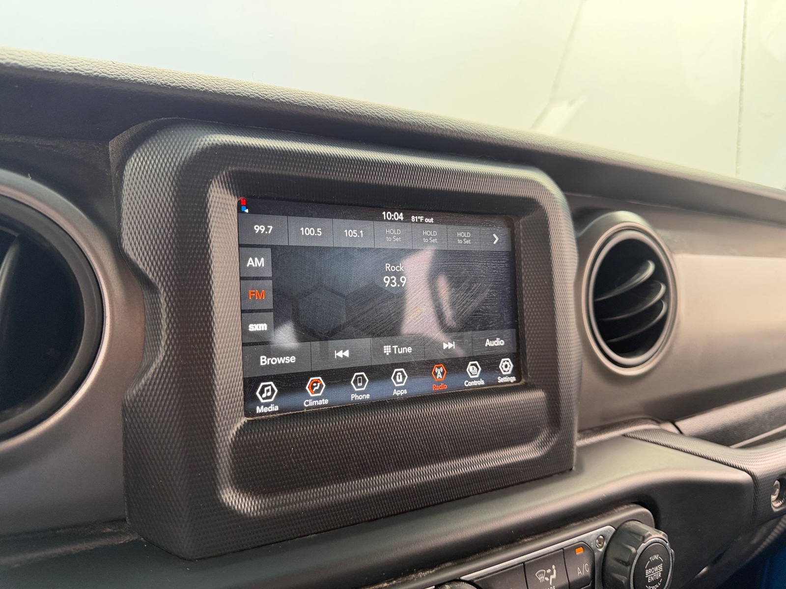 Thumbnail: 2022 Jeep Wrangler - 4
