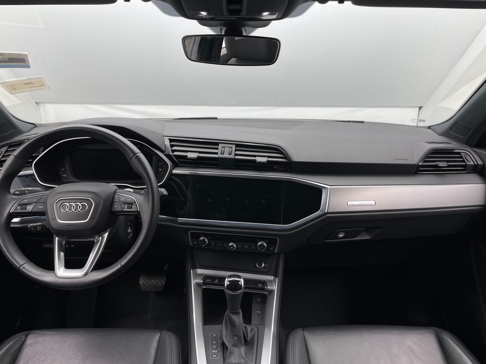 Thumbnail: 2025 Audi Q3 - 2