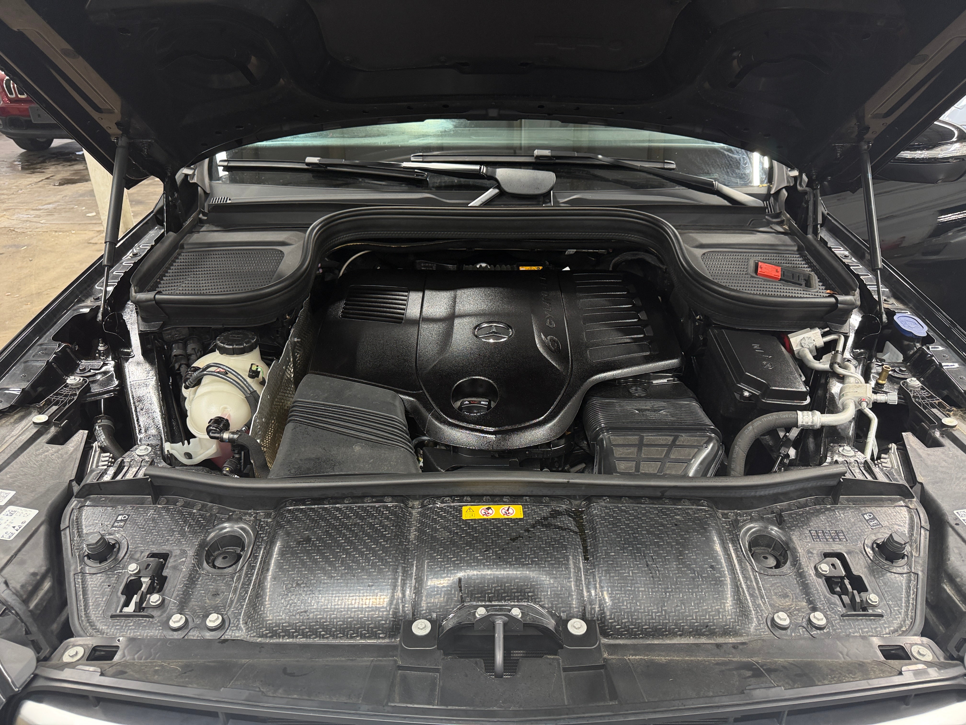 2025 Mercedes-Benz GLS
