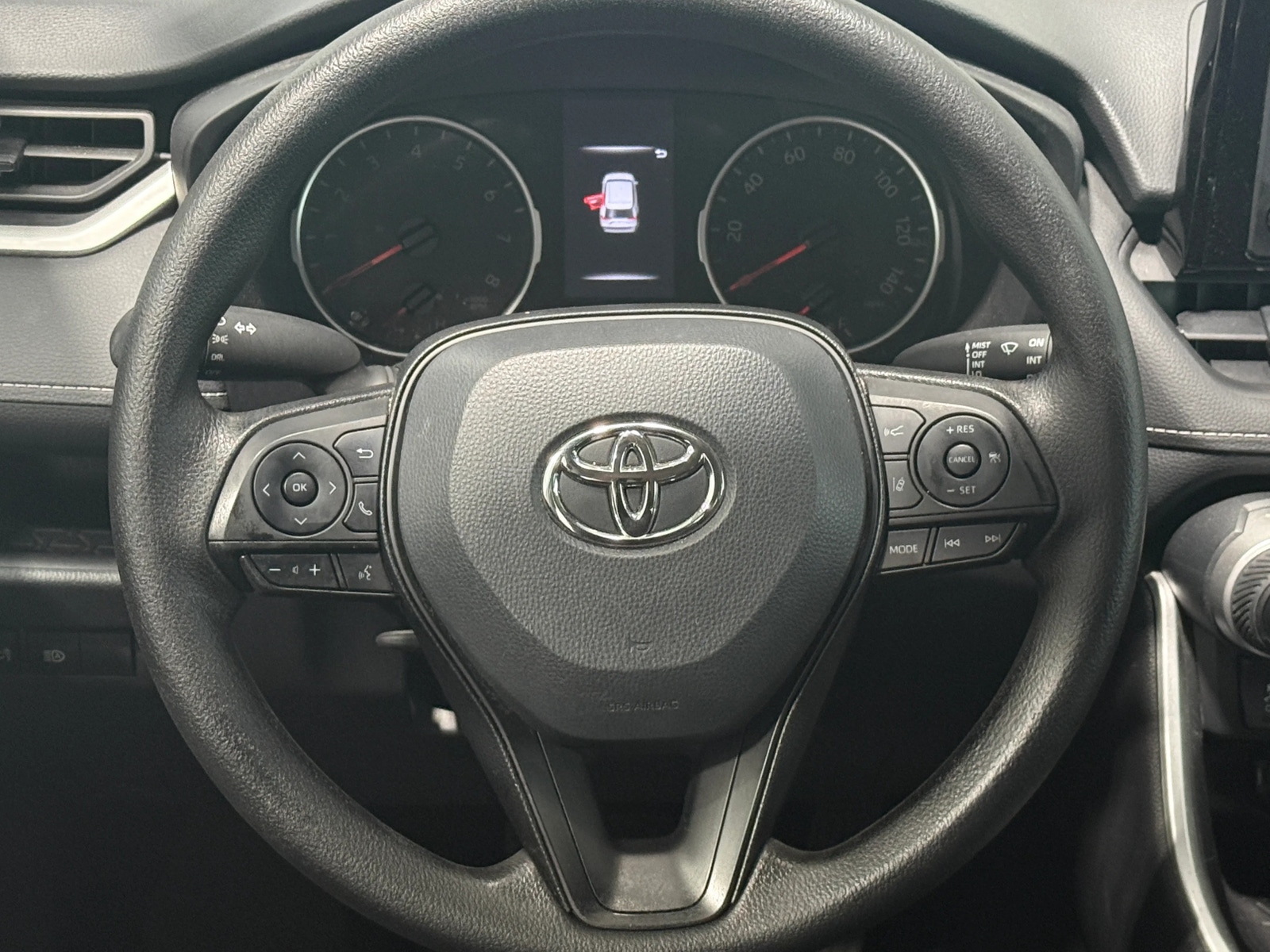 Thumbnail: 2022 Toyota RAV4 - 5