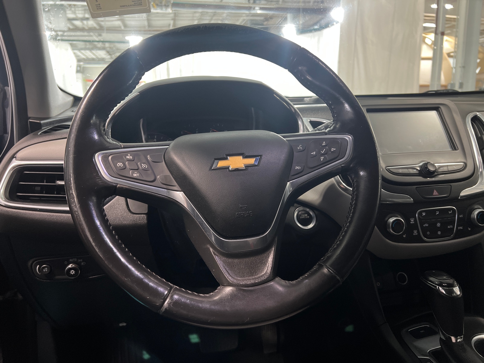 Thumbnail: 2018 Chevrolet Equinox - 5