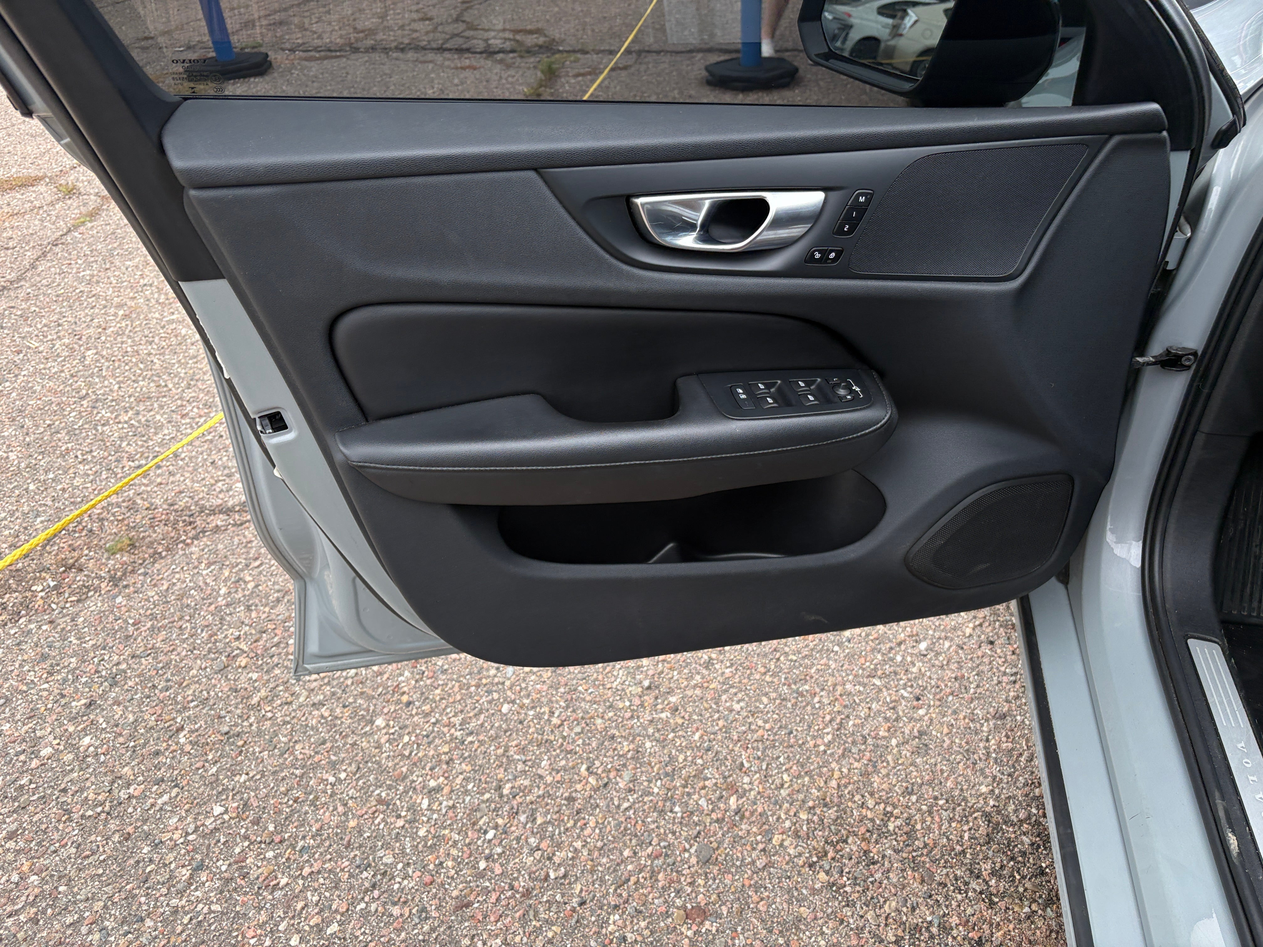 2024 Volvo S60 Plus
