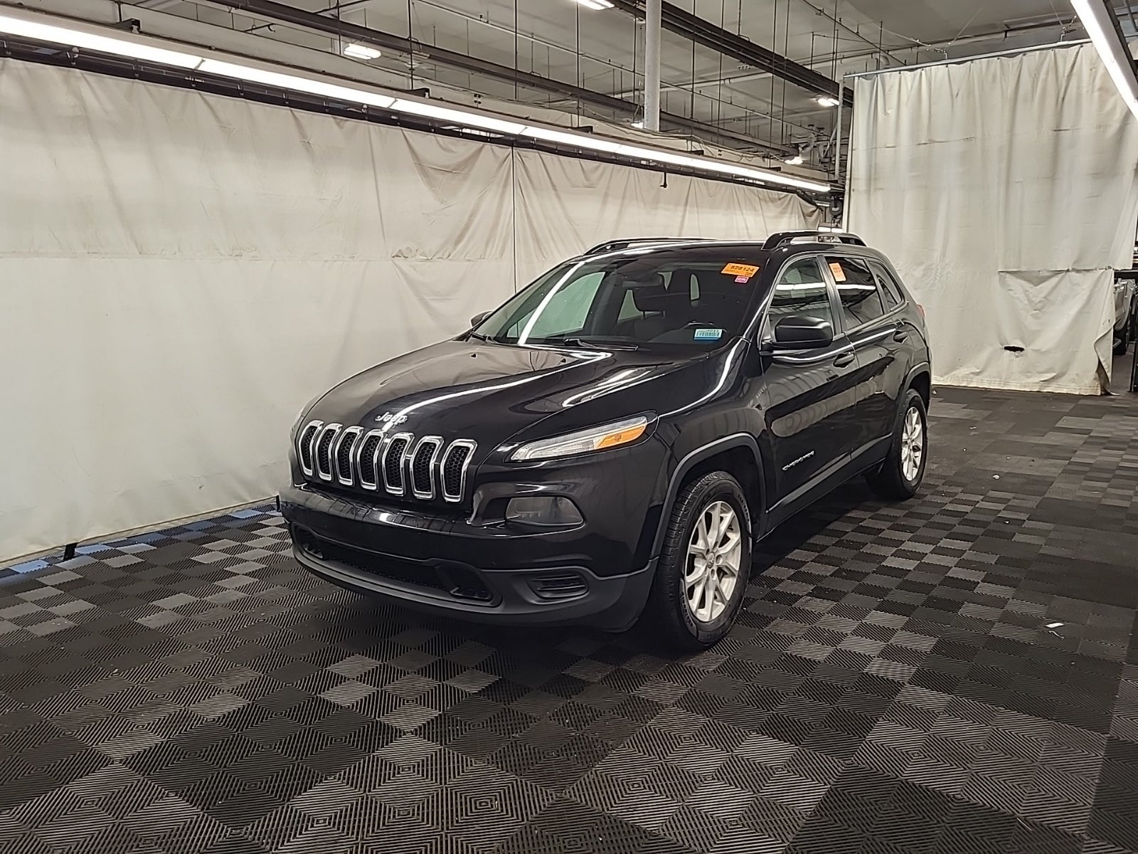 2018 Jeep Cherokee Sport