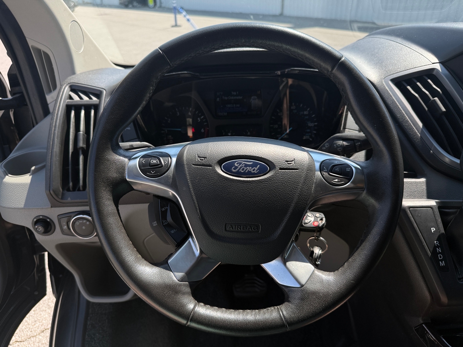 Thumbnail: 2016 Ford Transit Series - 4