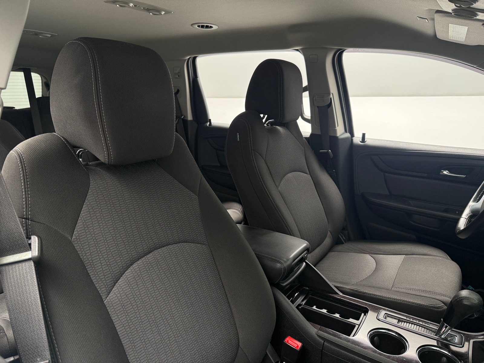 Thumbnail: 2017 Chevrolet Traverse - 2