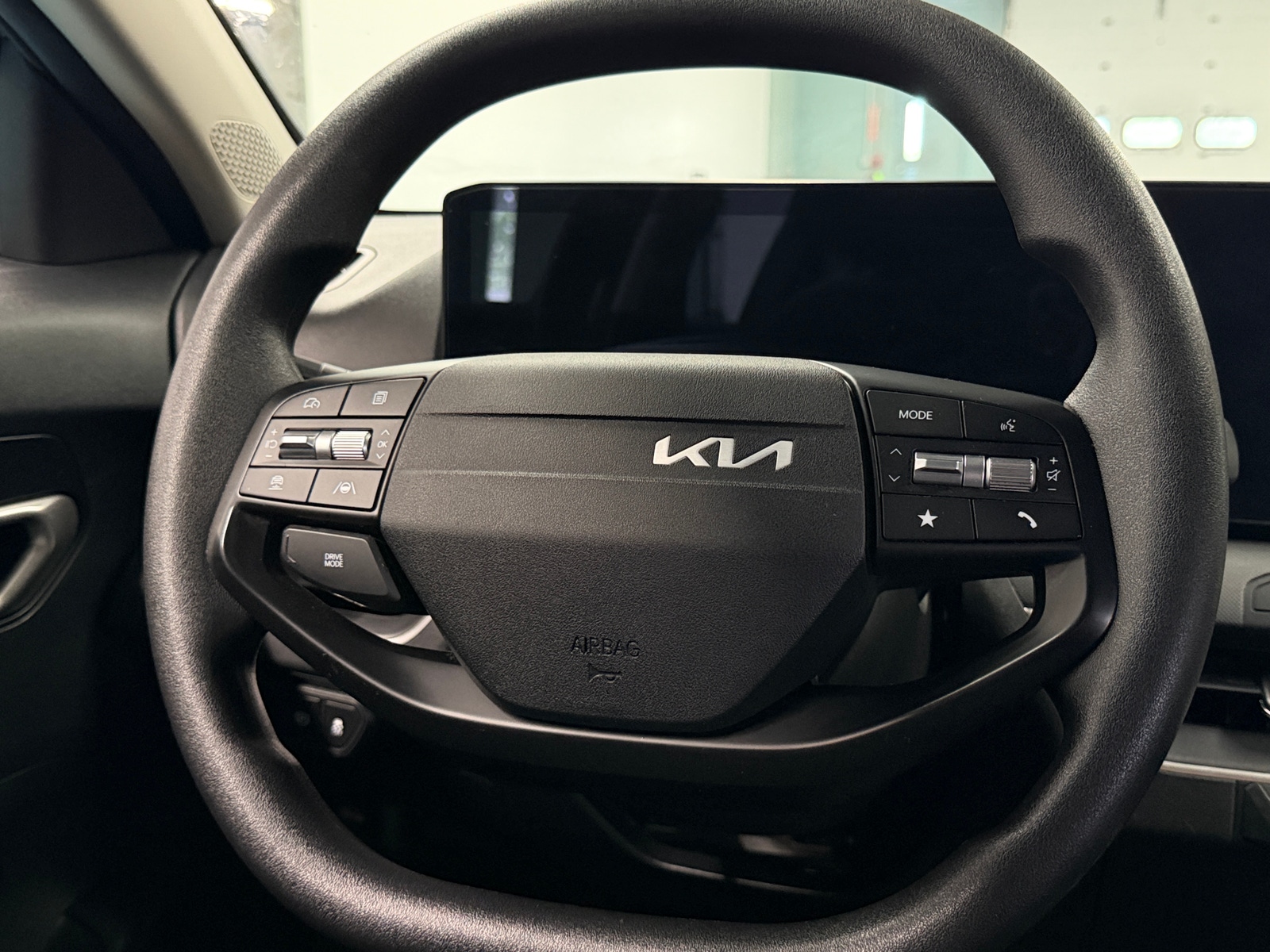 Thumbnail: 2025 Kia K4 - 5