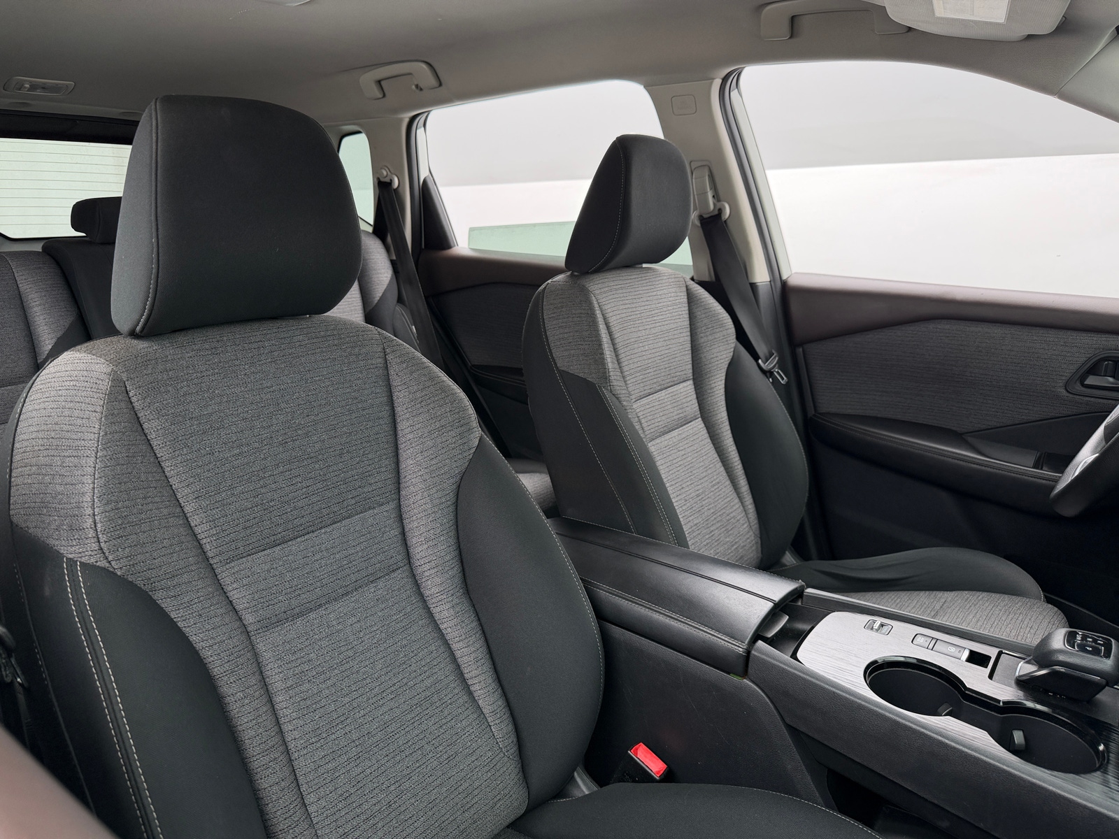 Thumbnail: 2021 Nissan Rogue - 2