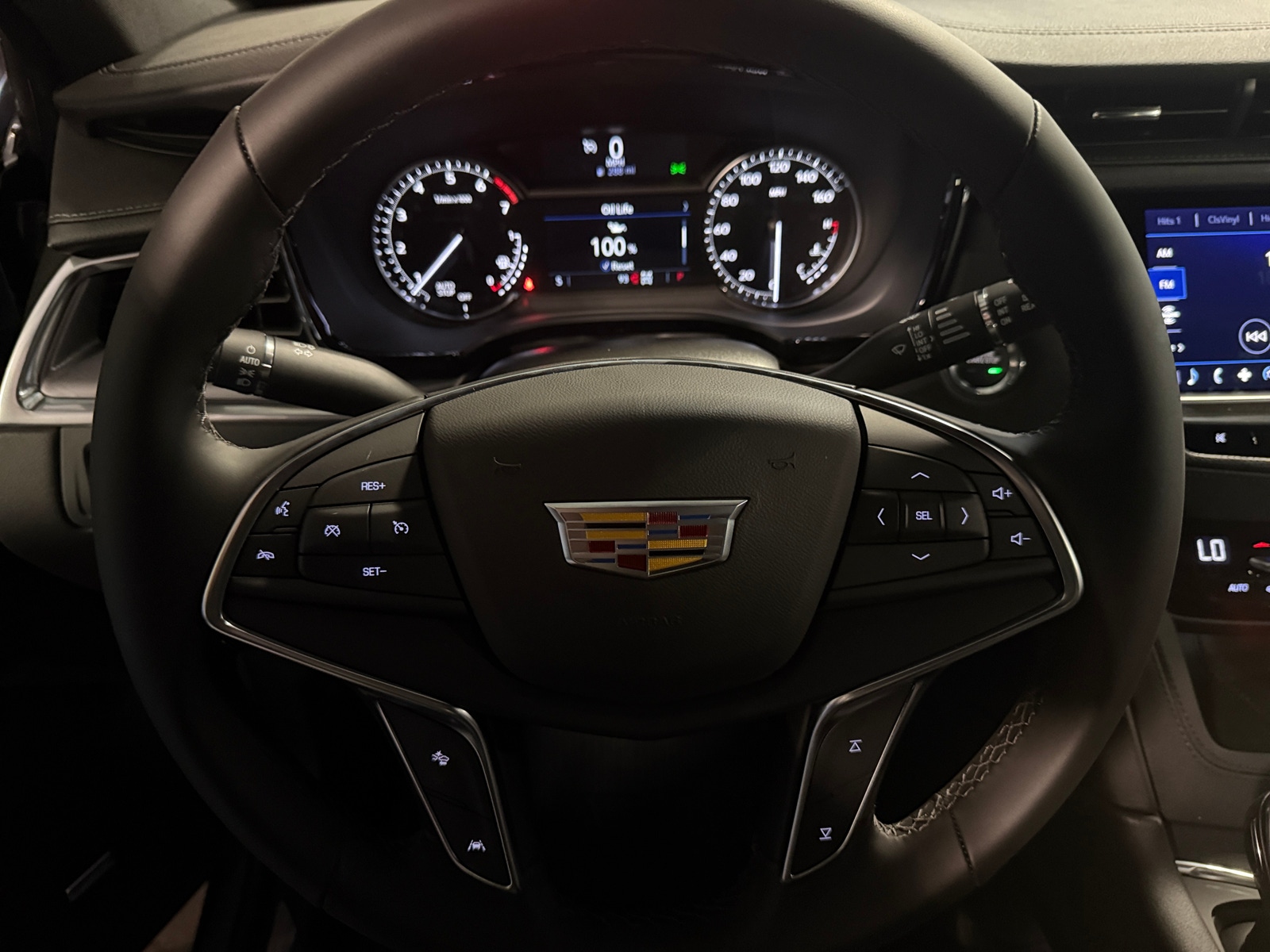 Thumbnail: 2026 Cadillac XT5 - 4