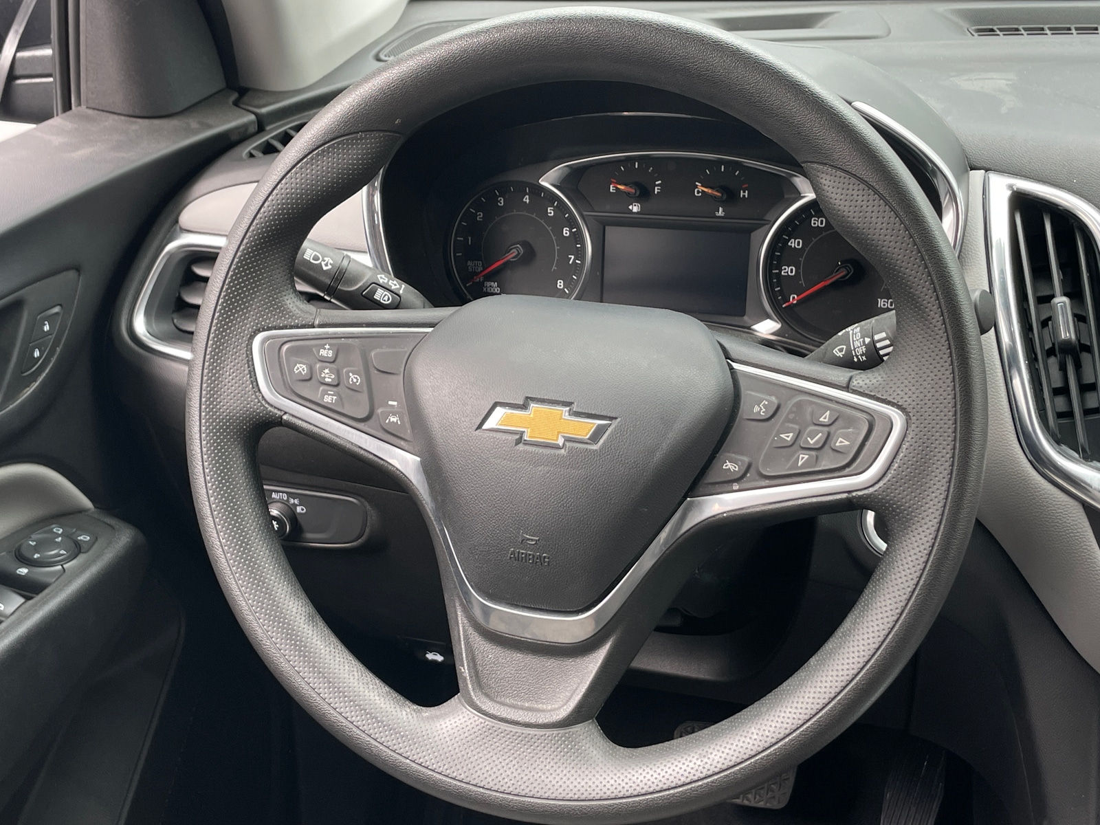 Thumbnail: 2023 Chevrolet Equinox - 5