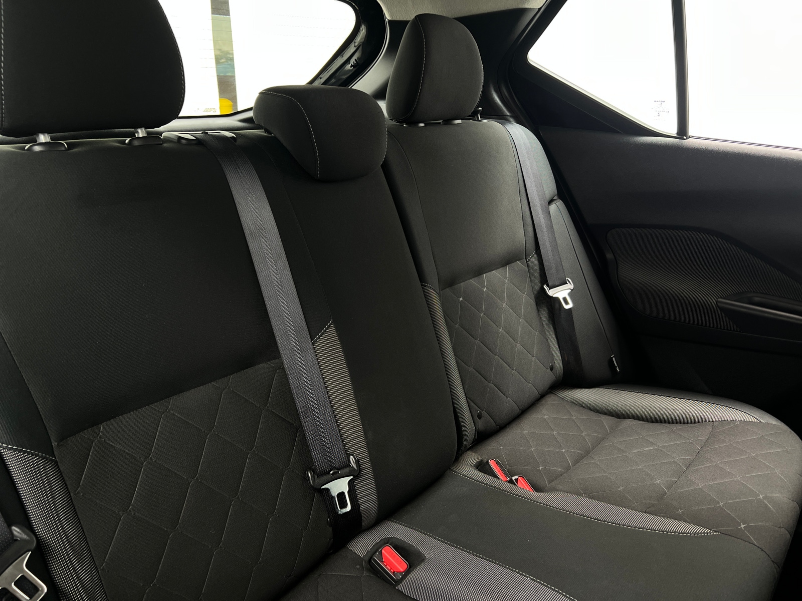 Thumbnail: 2020 Nissan Kicks - 6