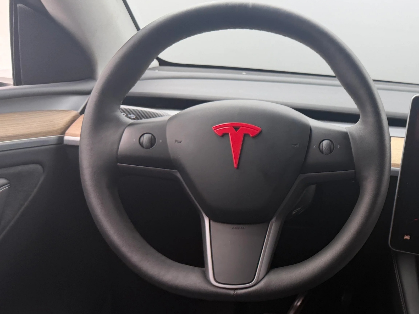 Thumbnail: 2024 Tesla Model Y - 4