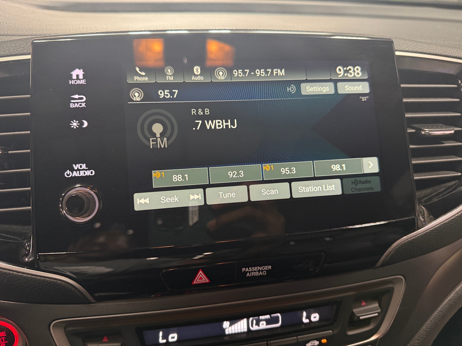 Thumbnail: 2020 Honda Passport - 3