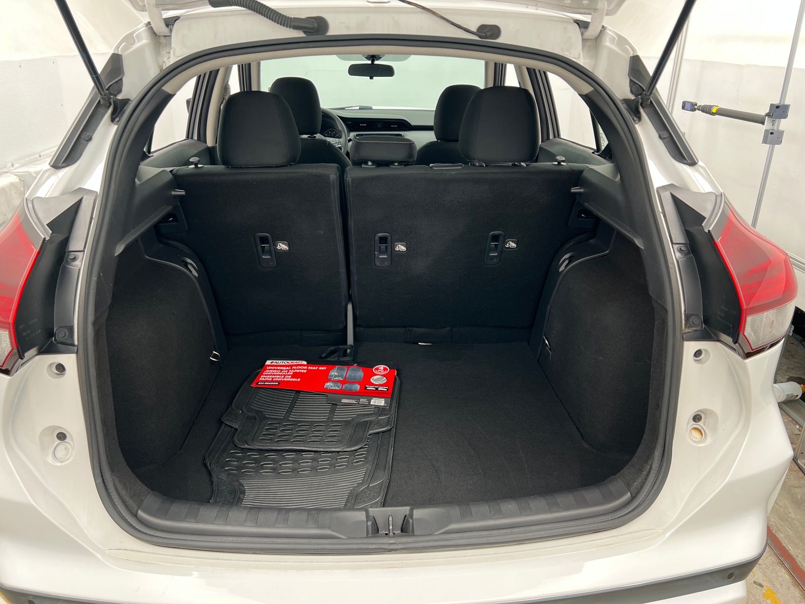 Thumbnail: 2021 Nissan Kicks - 7