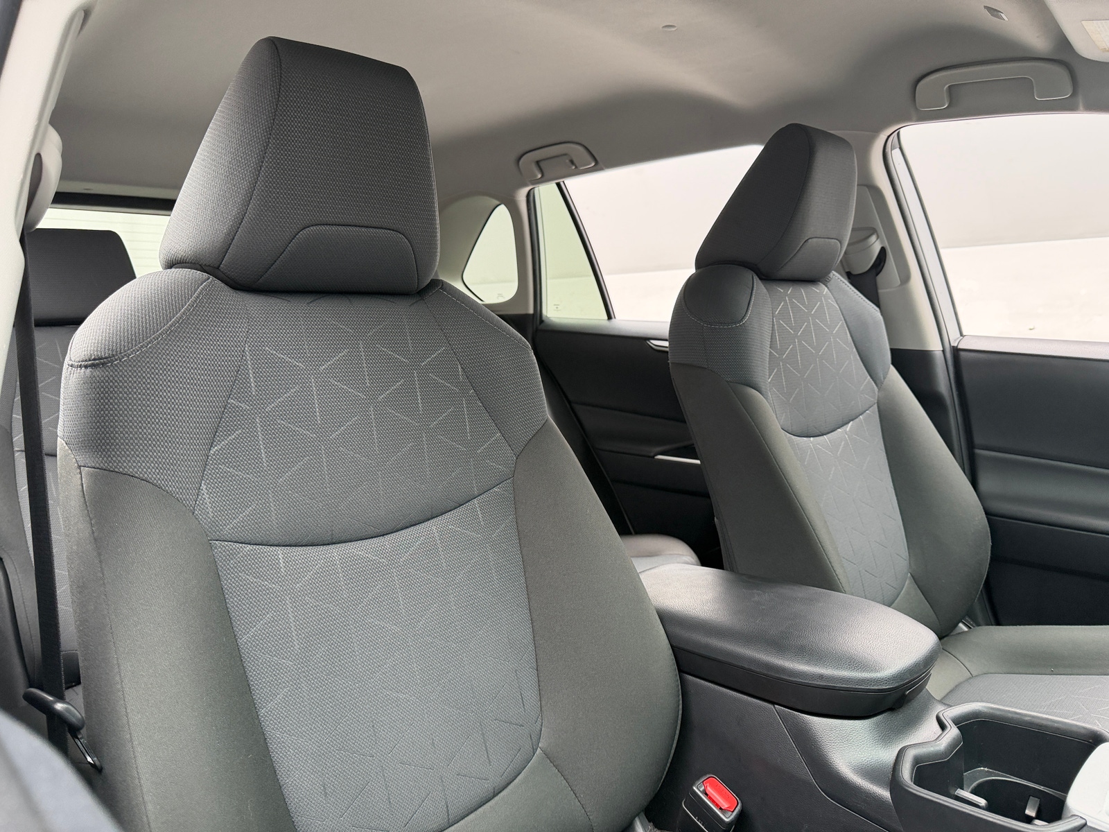 Thumbnail: 2025 Toyota RAV4 - 2
